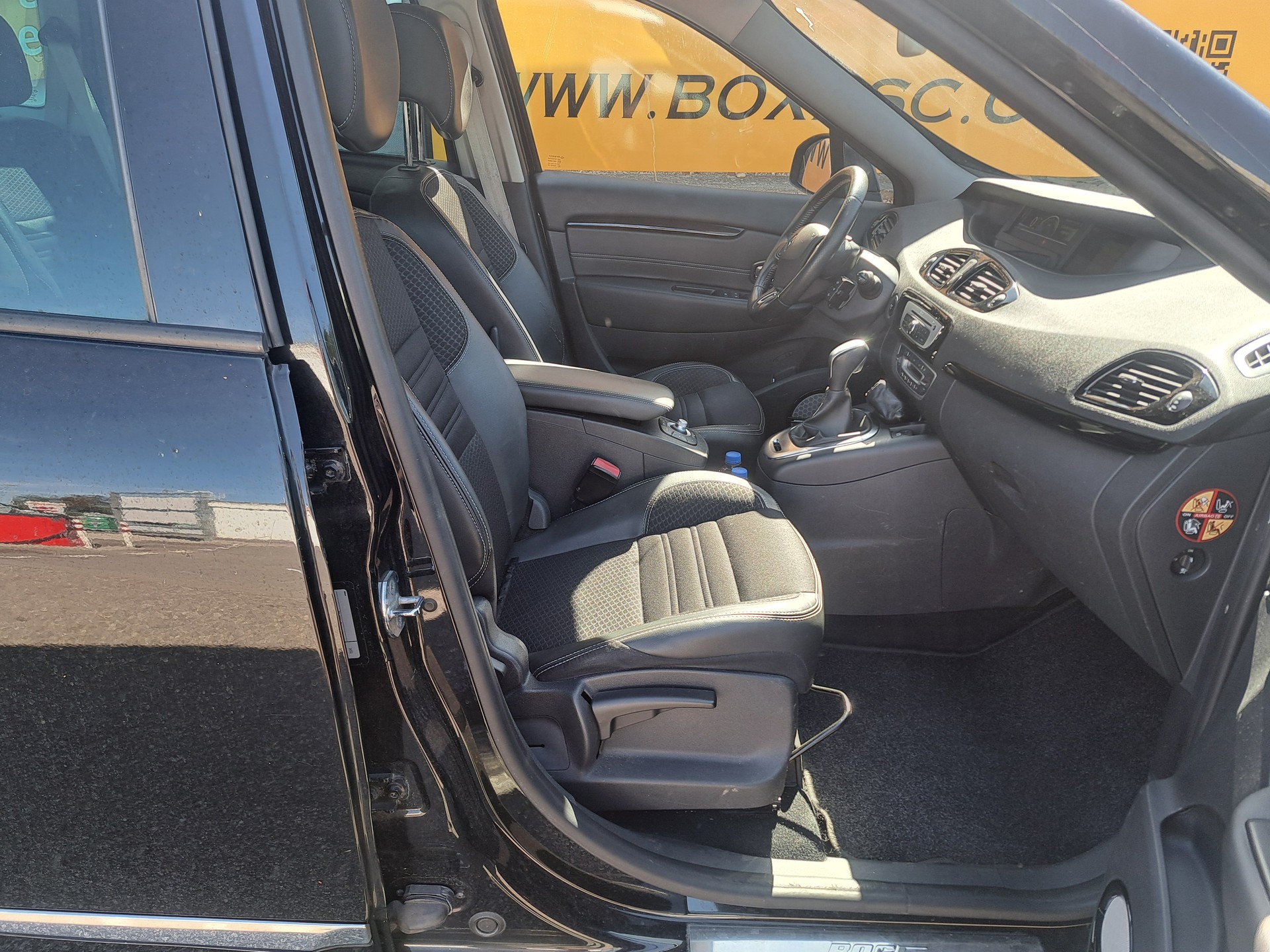 RENAULT Grand Scénic 1.5 dCi Bose EDC-image-6