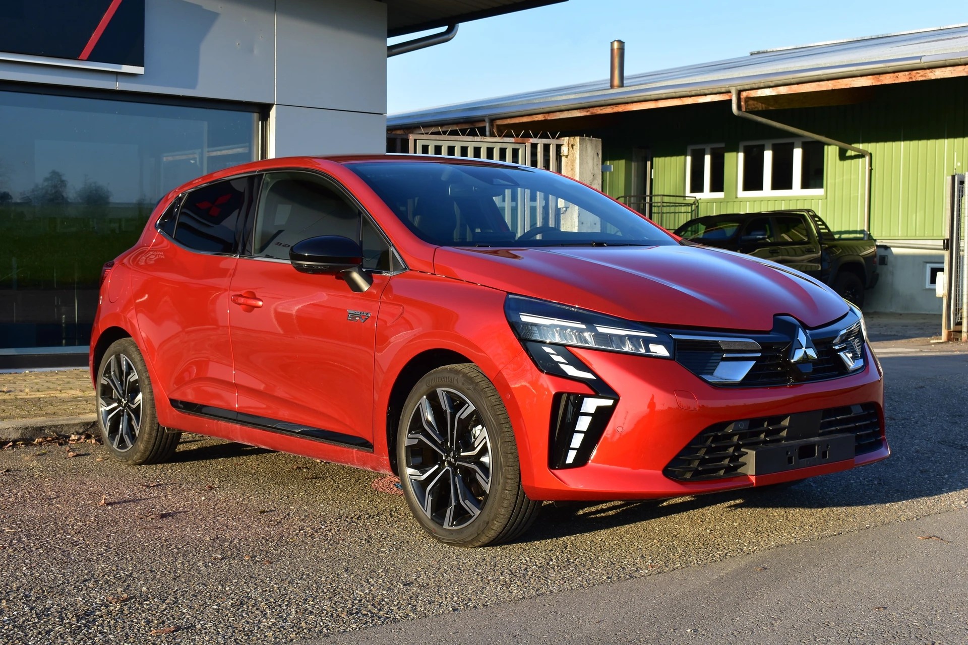 MITSUBISHI COLT 1.6 HEV Instyle-image-1