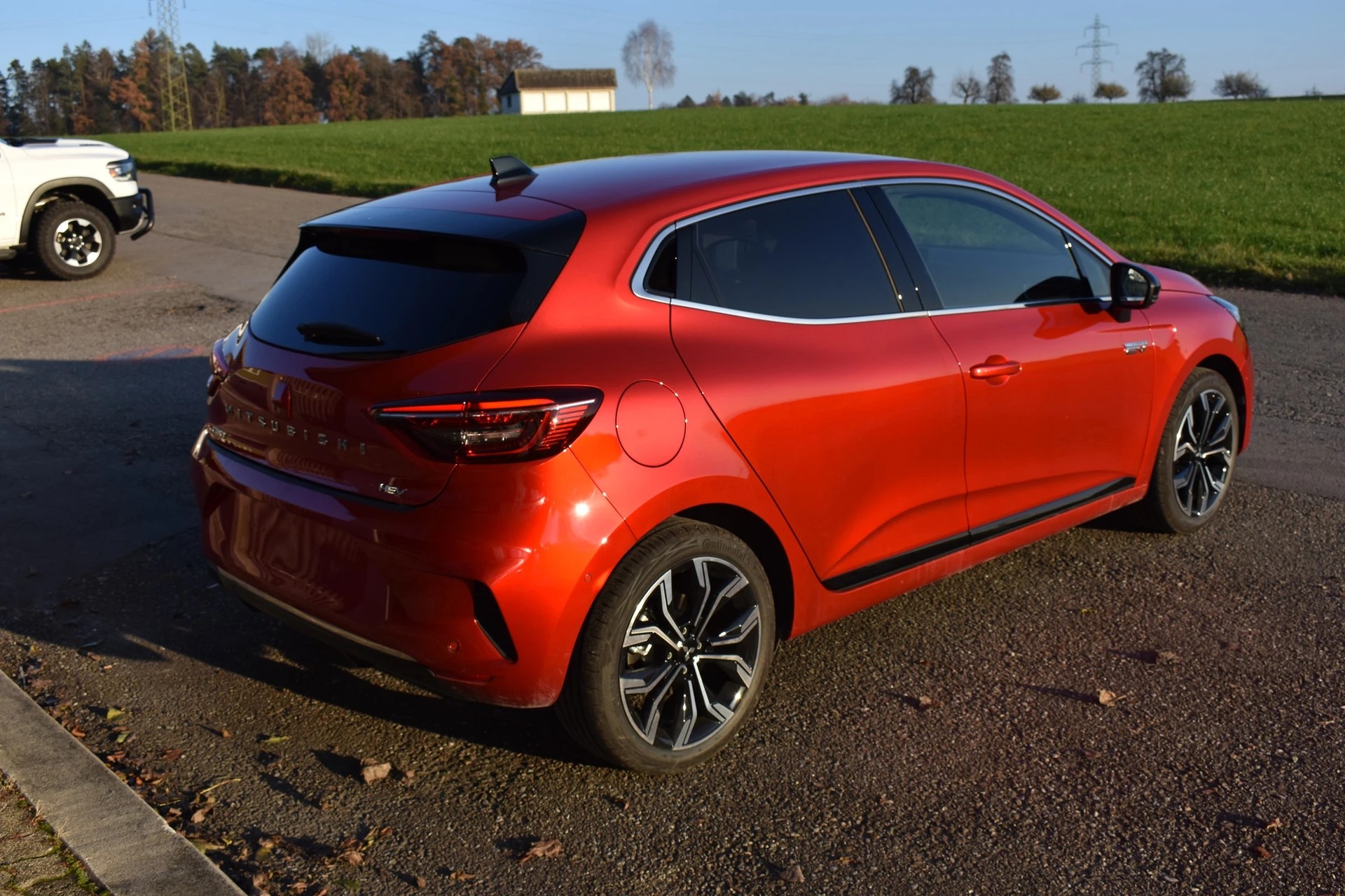 MITSUBISHI COLT 1.6 HEV Instyle-image-4