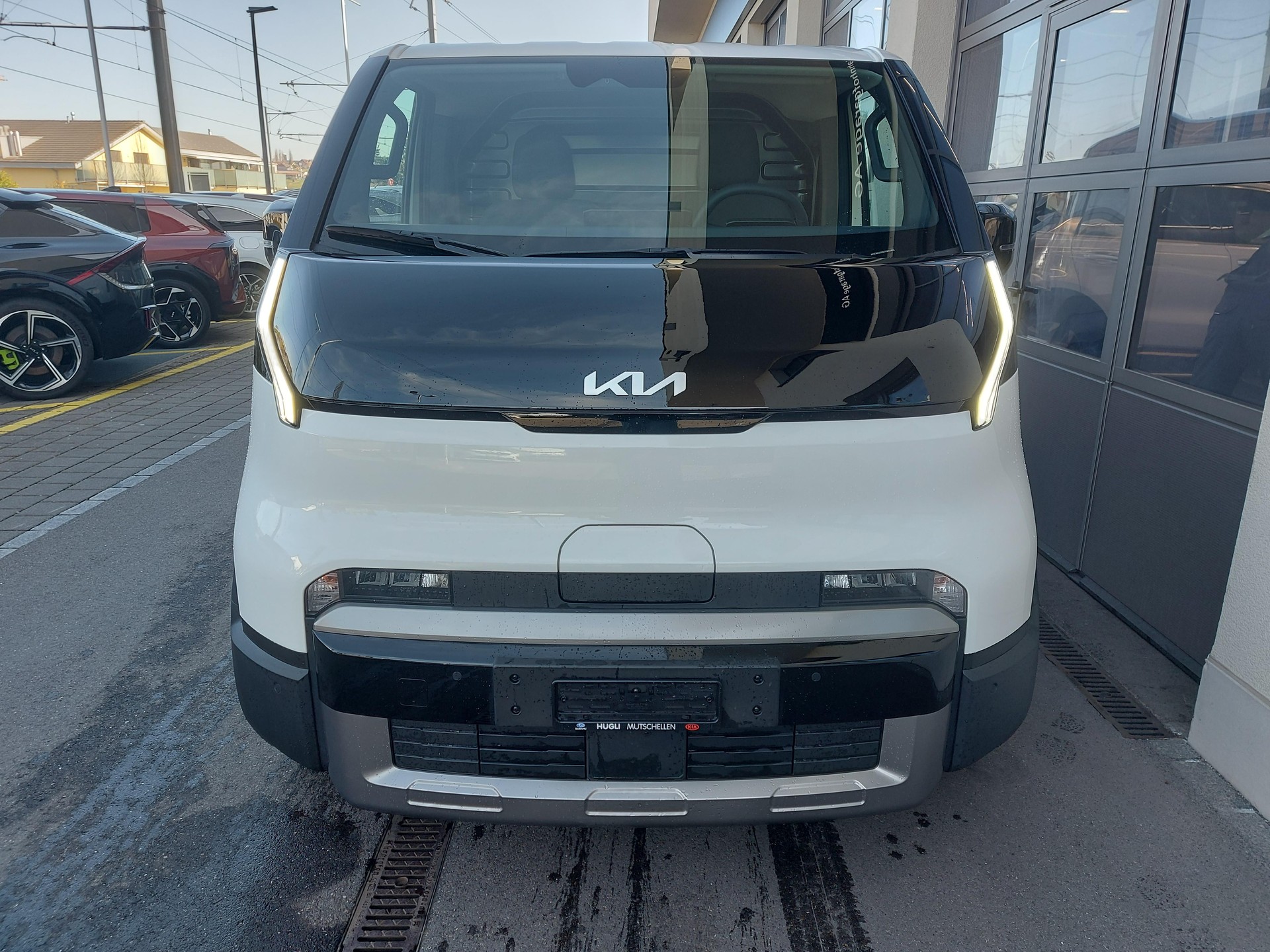 KIA PV5 Cargo 51.5 kWh Essential-image-2