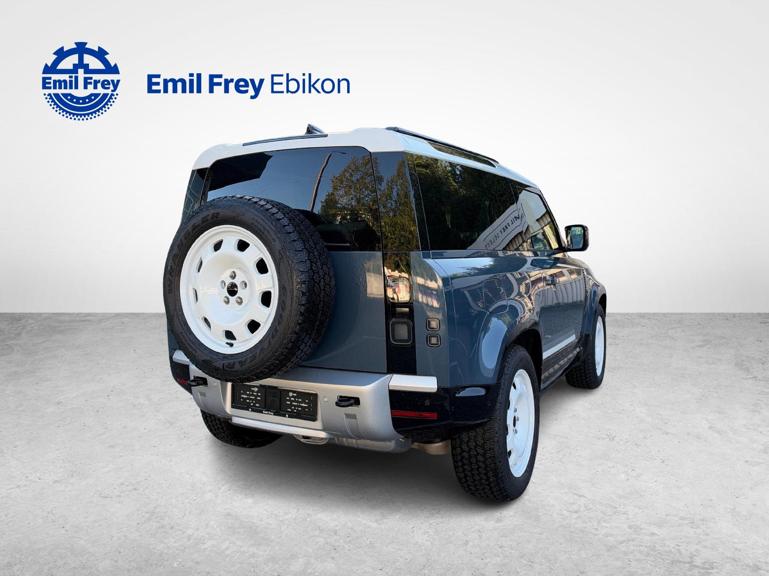 LAND ROVER Defender 90 3.0 D I6 250 X-Dynamic SE-image-4