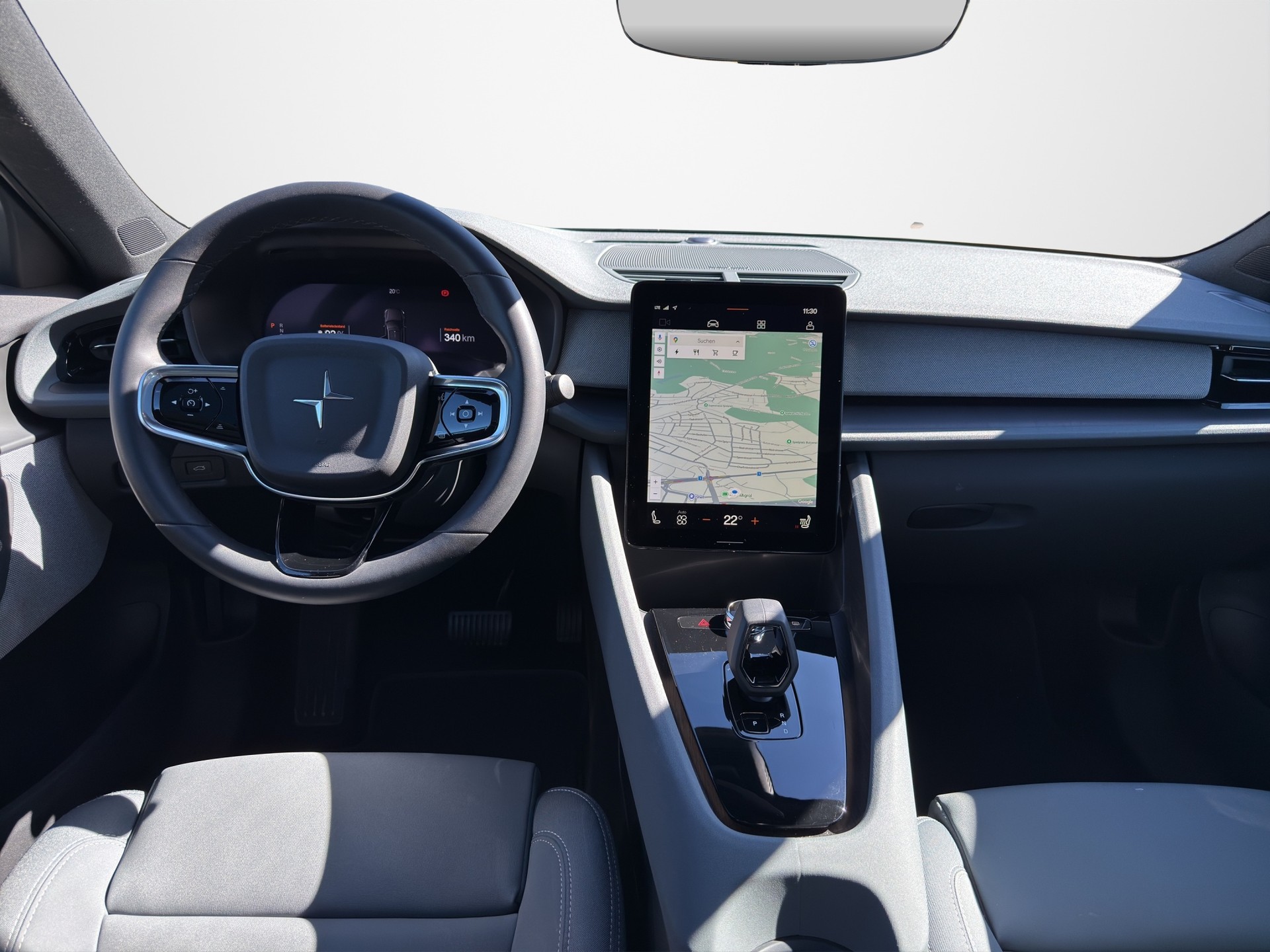 POLESTAR 2 Long Range Dual Motor-image-10