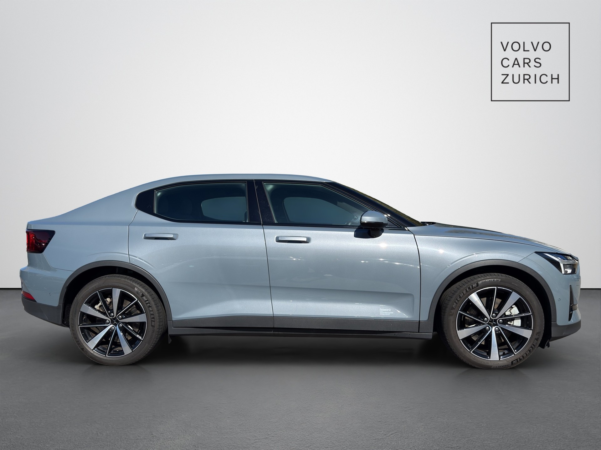 POLESTAR 2 Long Range Dual Motor-image-3
