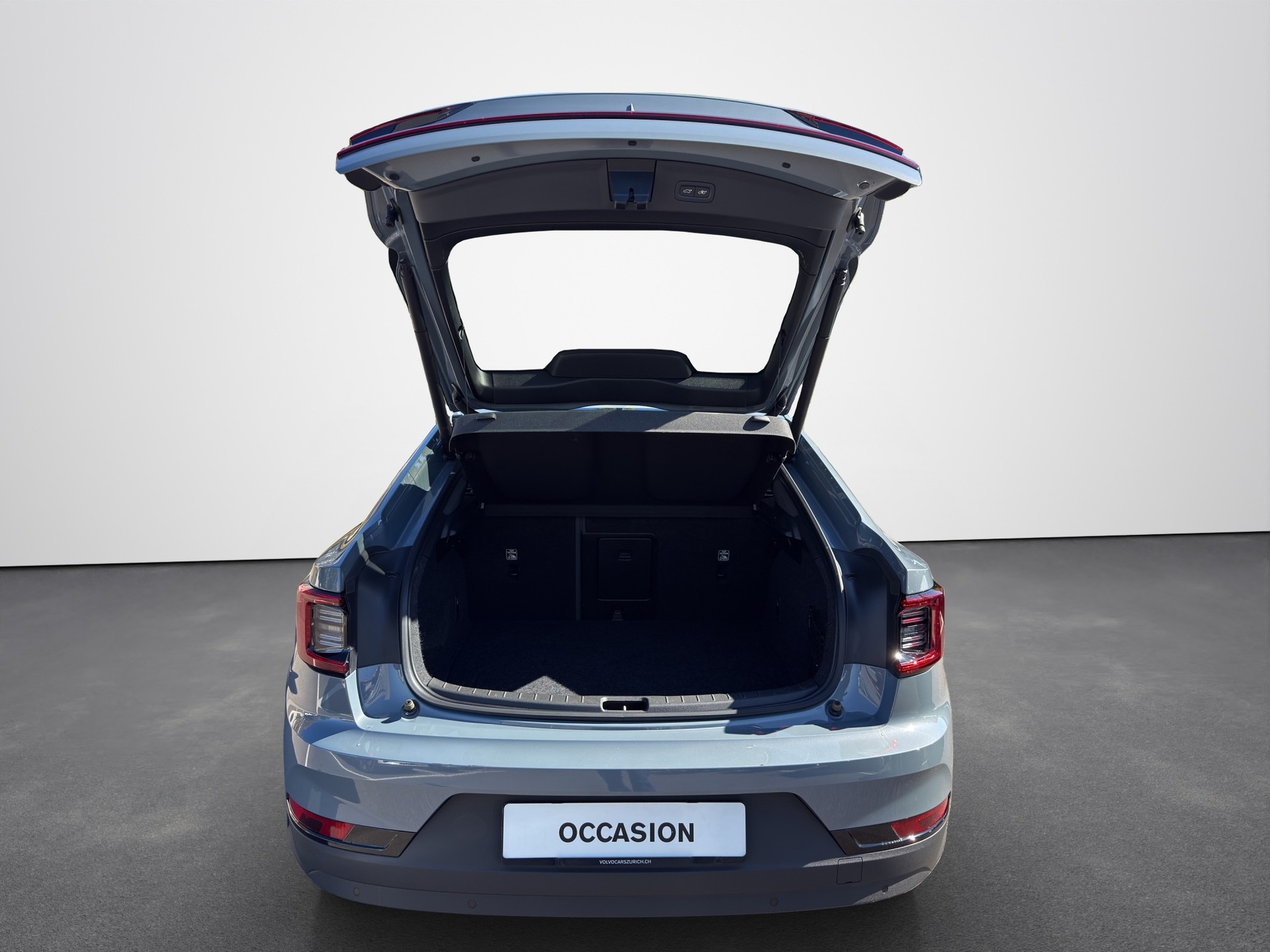 POLESTAR 2 Long Range Dual Motor-image-13