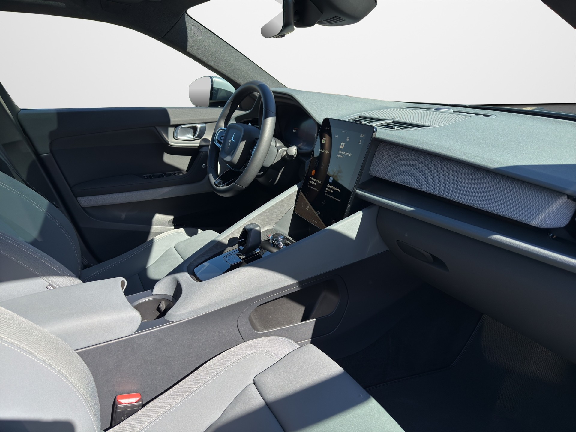 POLESTAR 2 Long Range Dual Motor-image-8