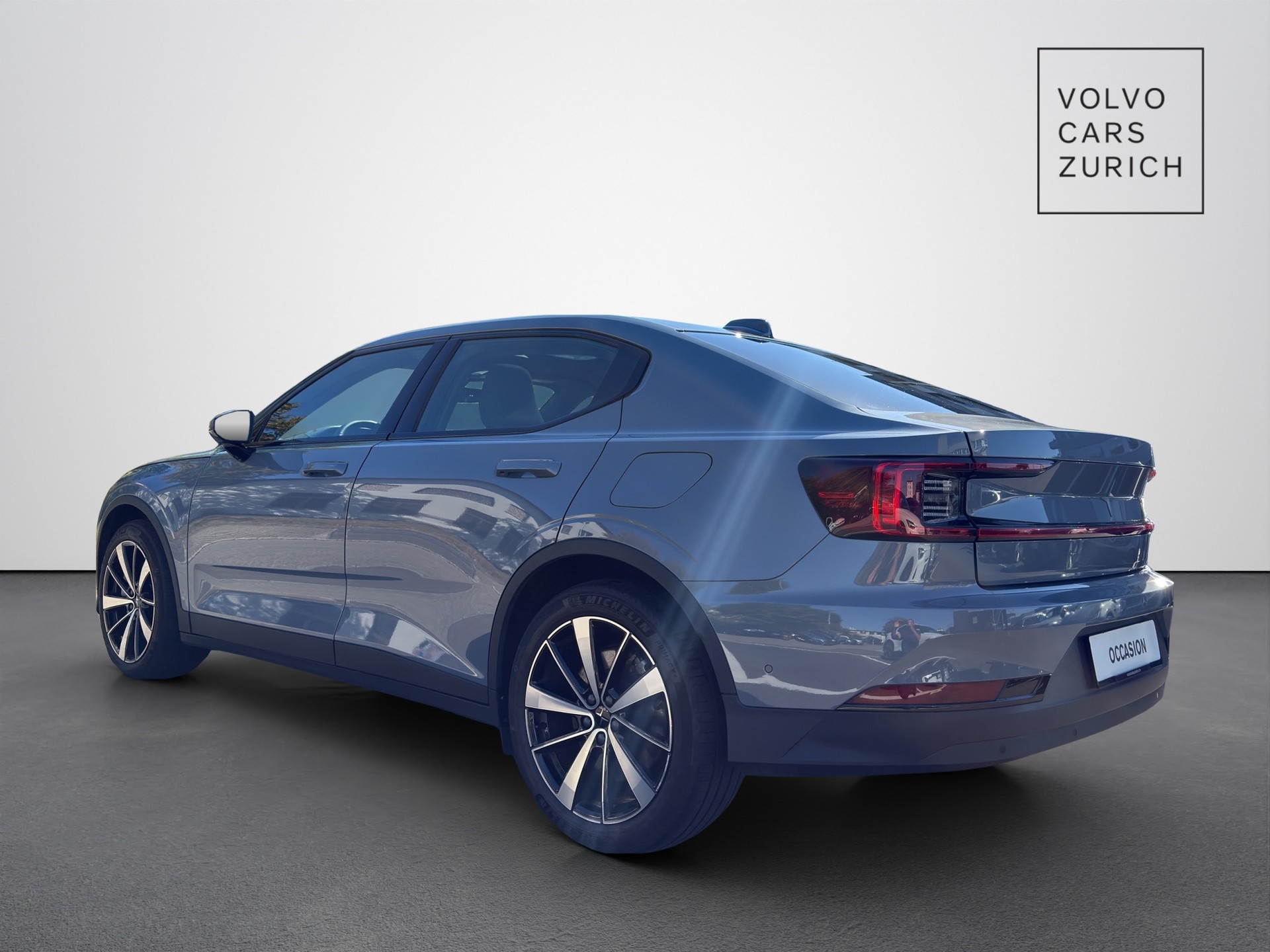 POLESTAR 2 Long Range Dual Motor-image-1