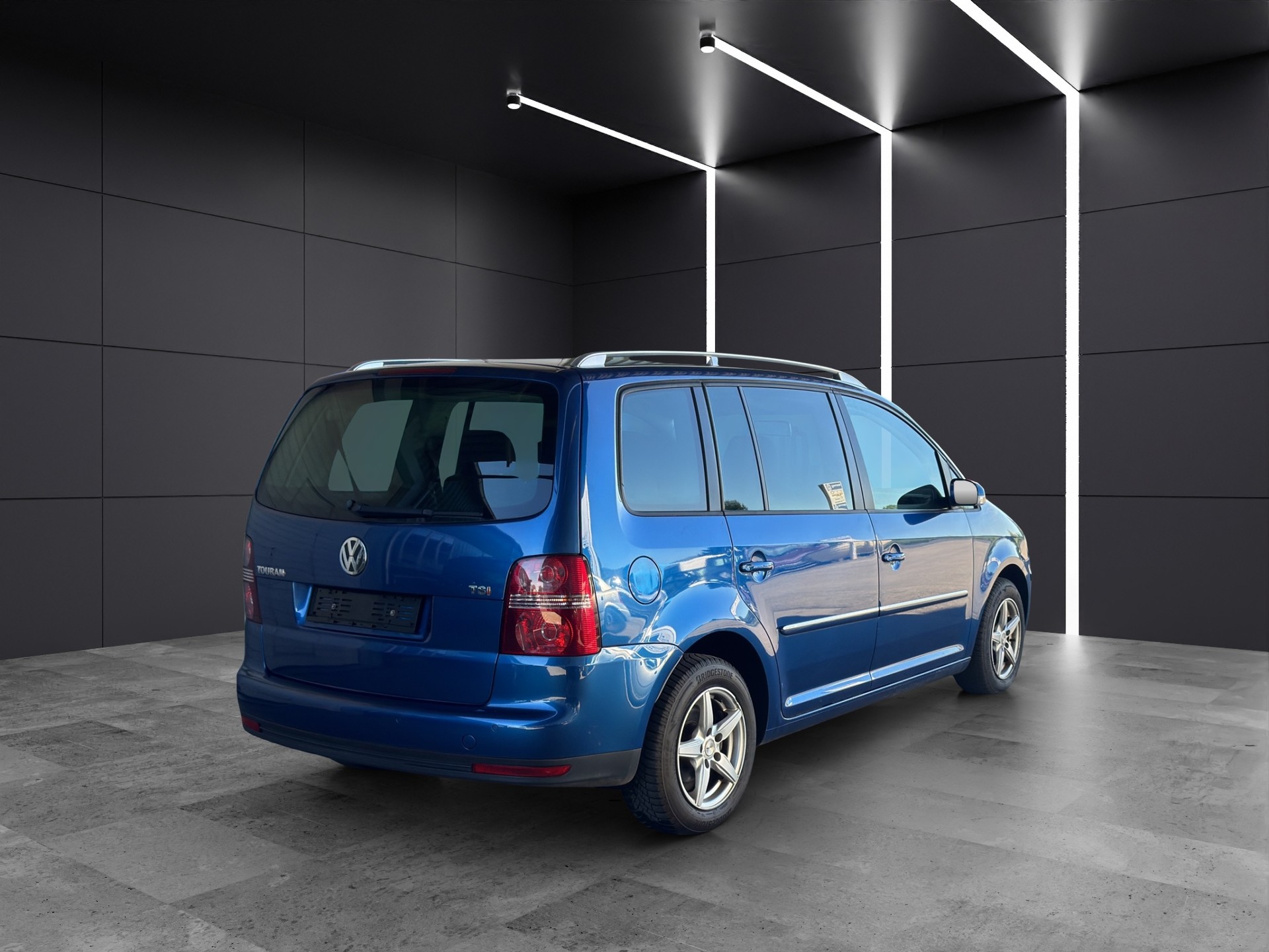 VW Touran 1.4 TSI Trendline-image-5