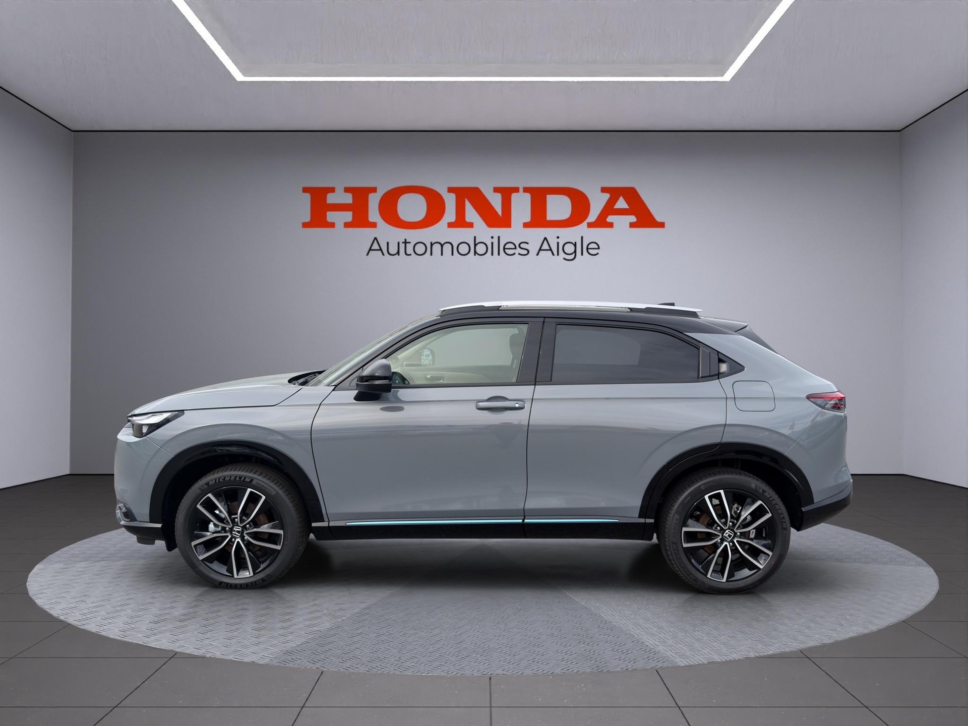 HONDA HR-V 1.5 i-MMD Advance Style-image-1