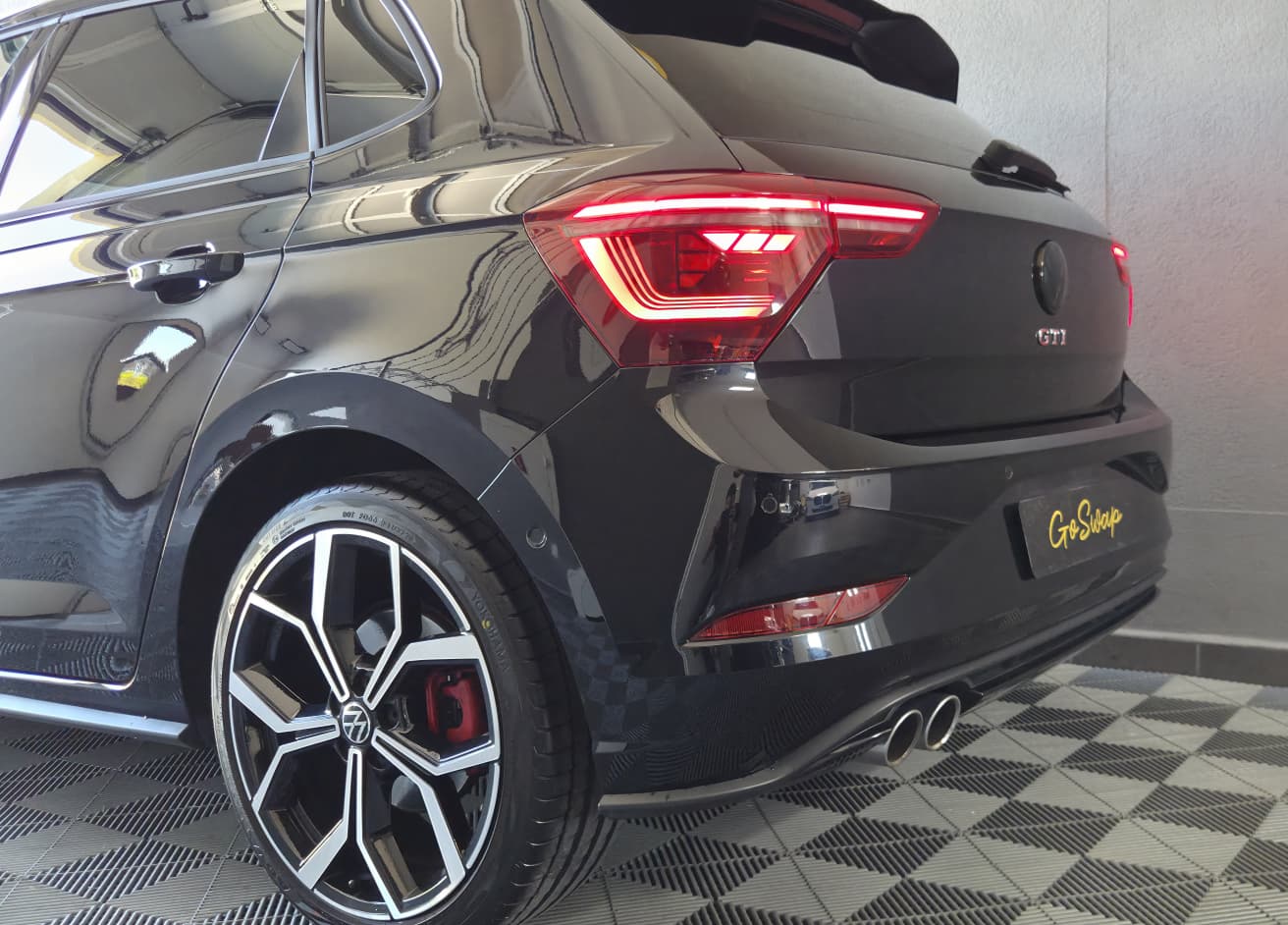 VW Polo 2.0 TSI GTI DSG-image-4