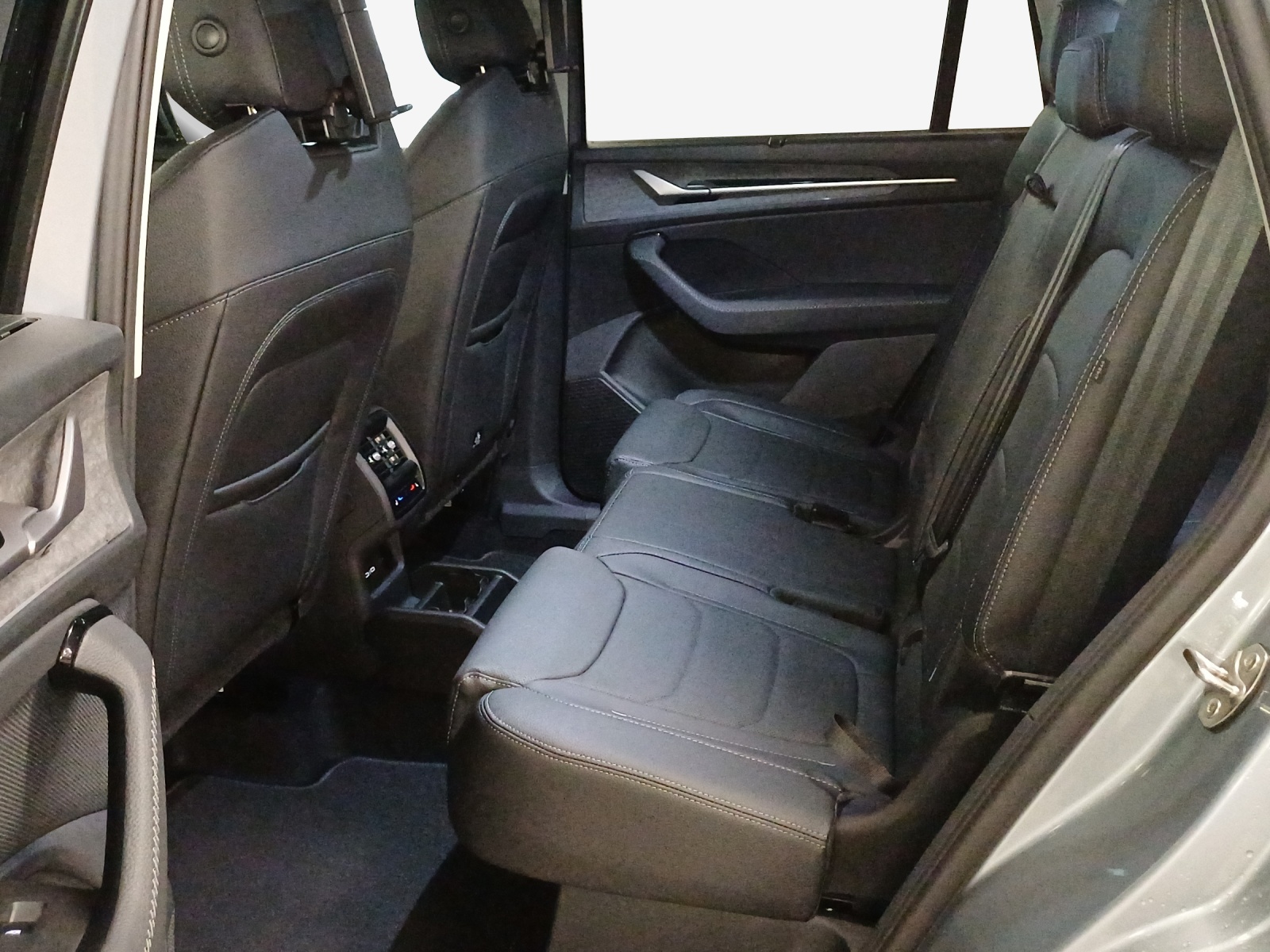 SKODA Kodiaq 2.0 TSI Selection 4x4-image-11