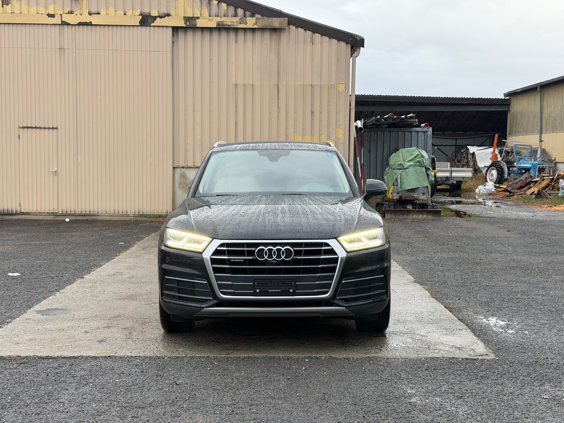 AUDI Q5 2.0 TDI sport quattro S-tronic-image-2