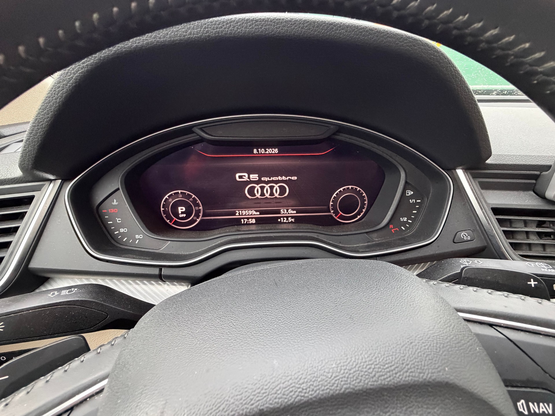 AUDI Q5 2.0 TDI sport quattro S-tronic-image-15