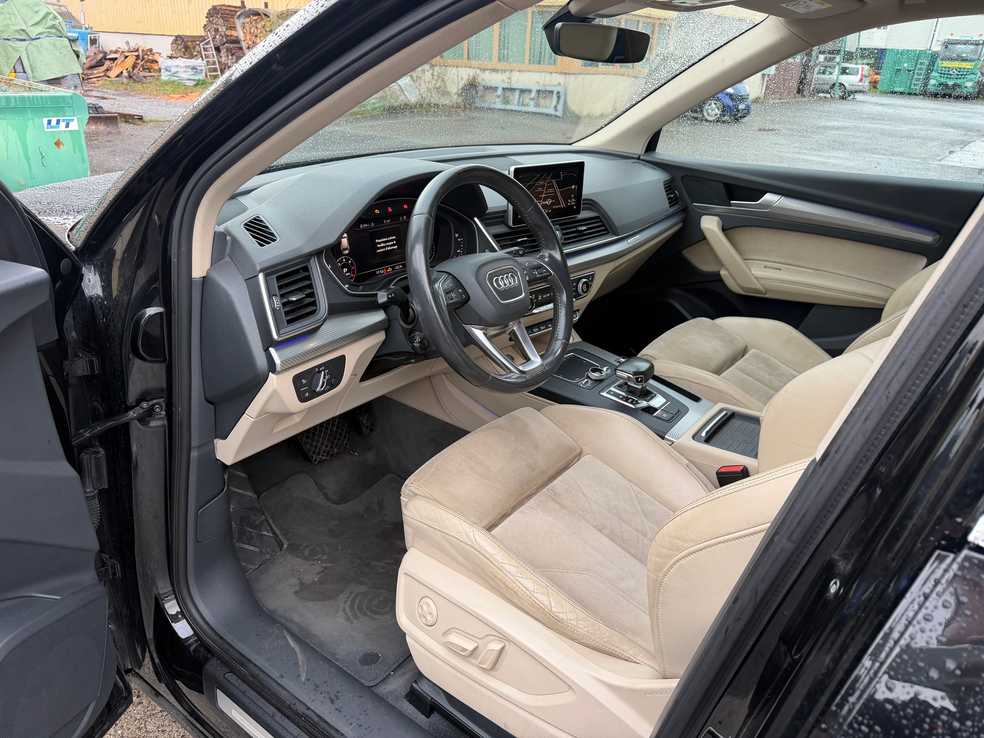 AUDI Q5 2.0 TDI sport quattro S-tronic-image-13