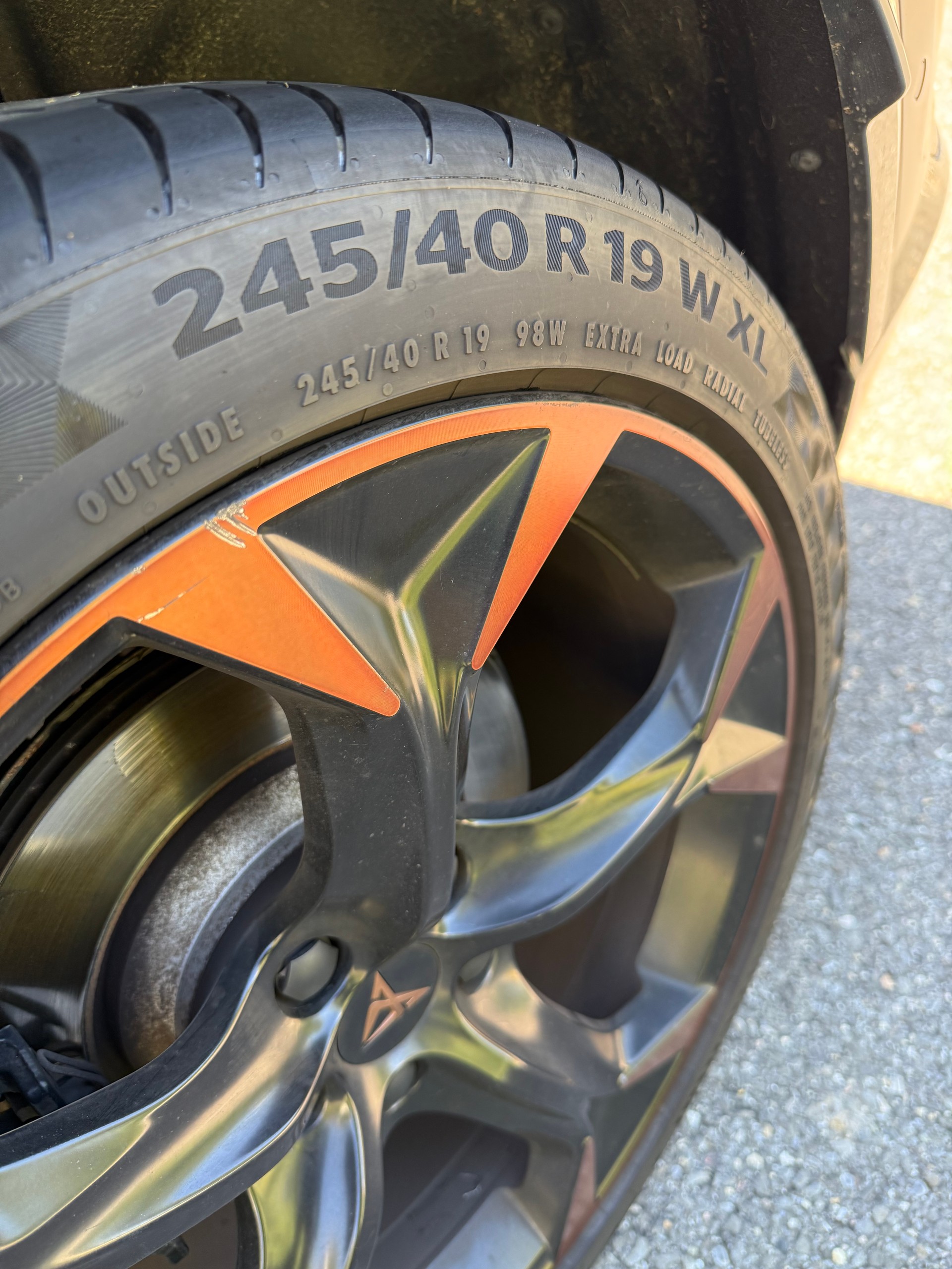 CUPRA 2.0 TSI VZ 4Drive DSG-image-5