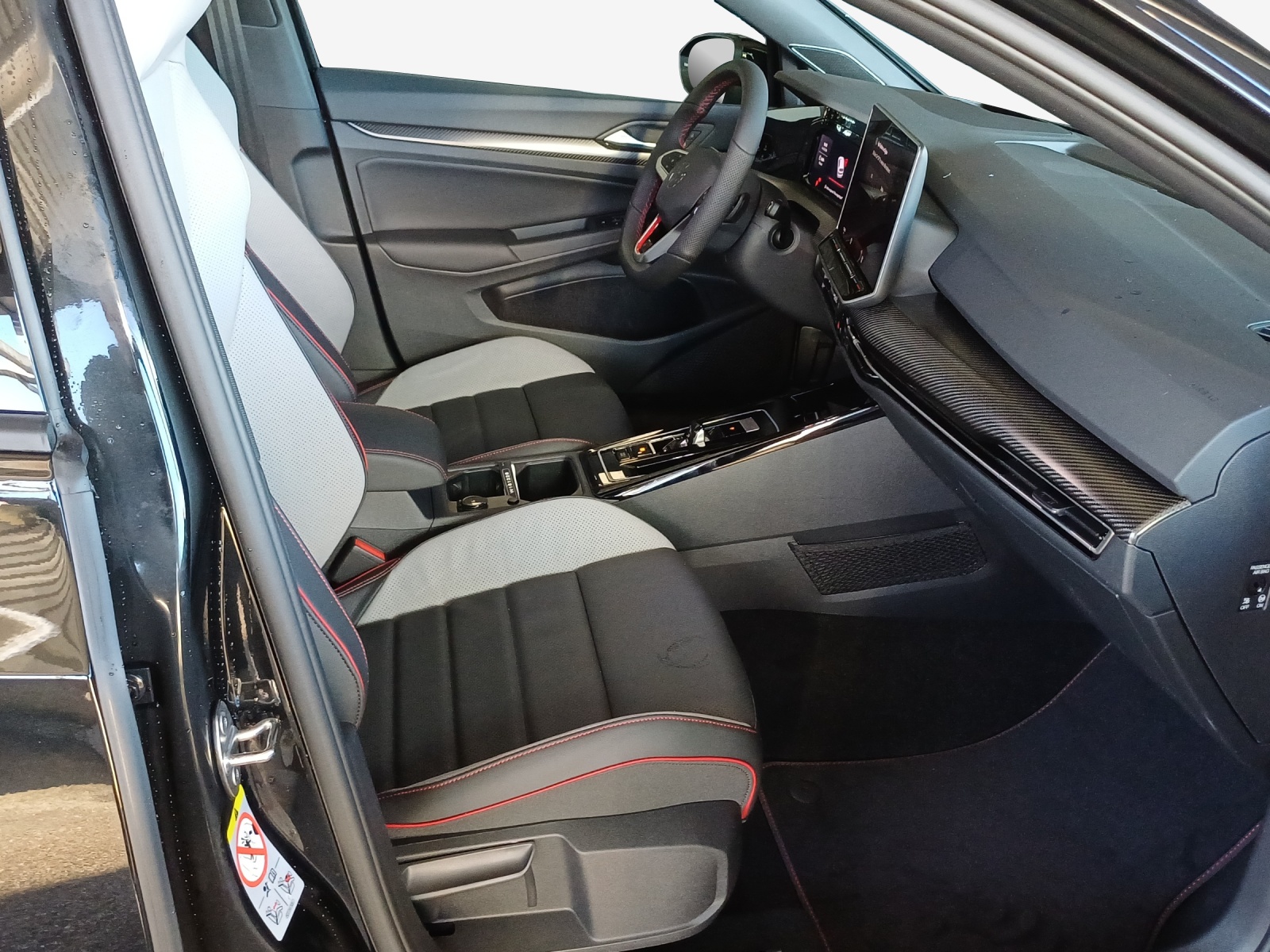 VW Golf 2.0 TSI GTI Essential DSG-image-15
