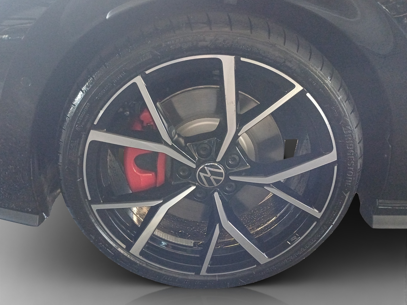 VW Golf 2.0 TSI GTI Essential DSG-image-13