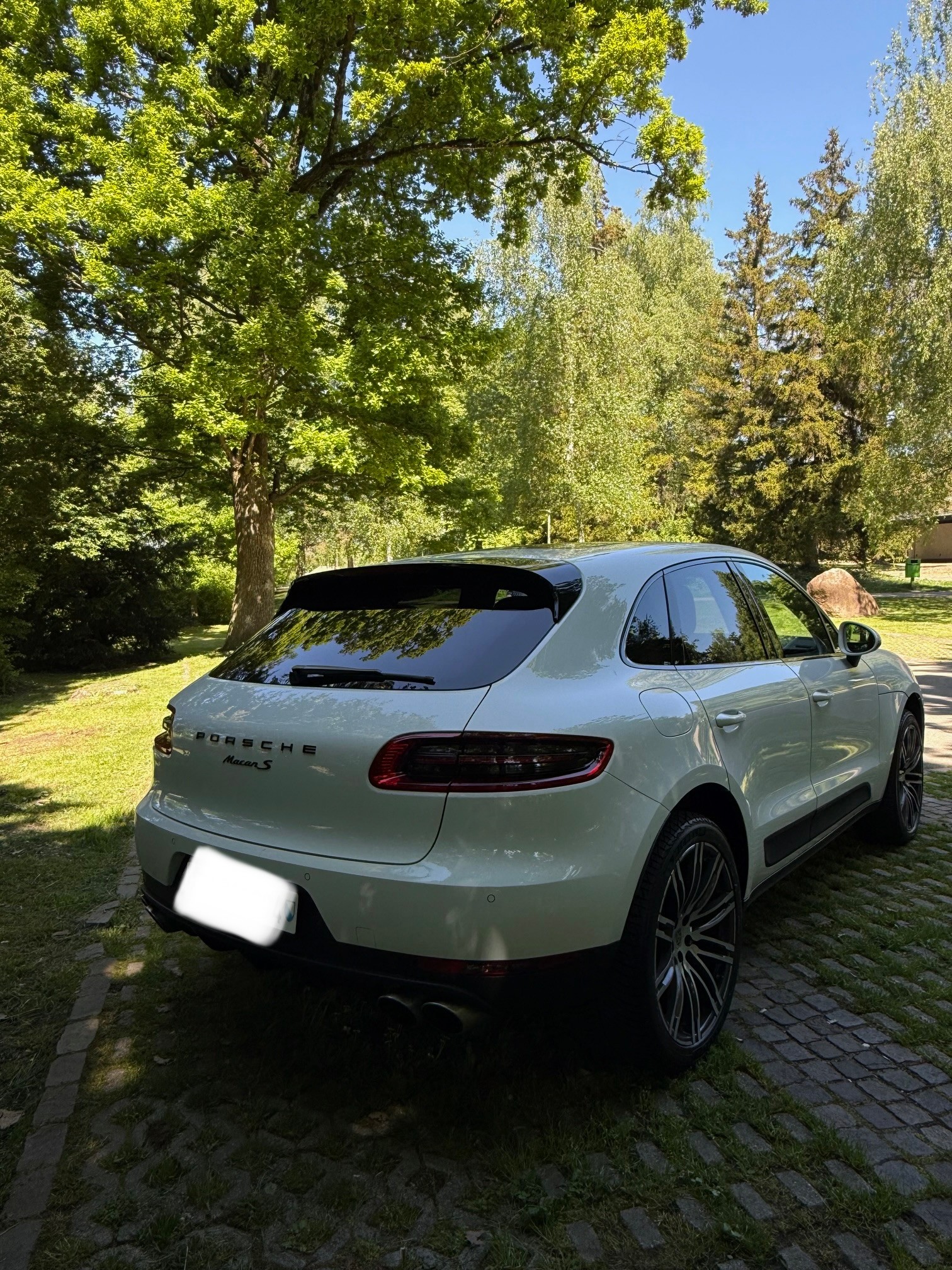 PORSCHE 3.0 V6 S-image-1