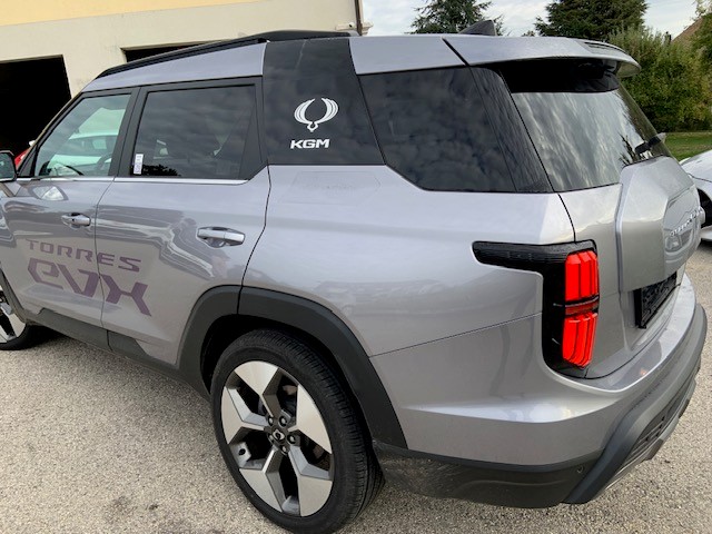 KGM-SsangYong Torres EVX 73 kWh Titanium-image-3