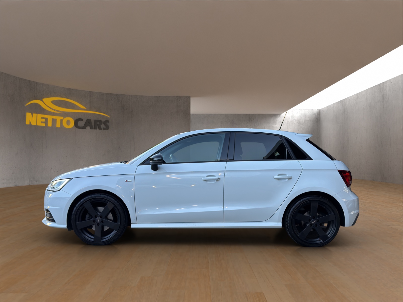 AUDI A1 Sportback 1.4 TFSI Sport S-tronic-image-4