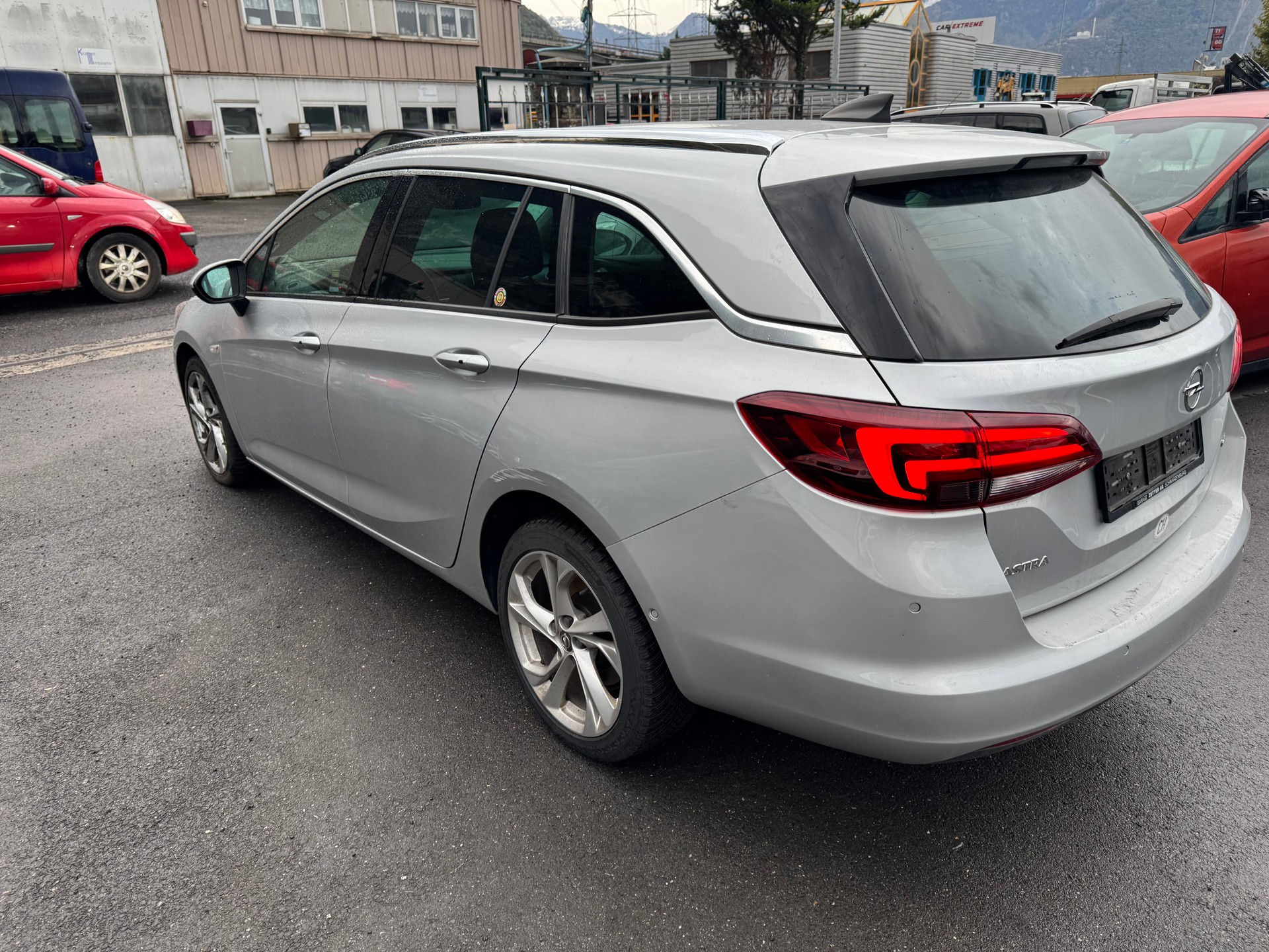 OPEL ASTRA-image-5