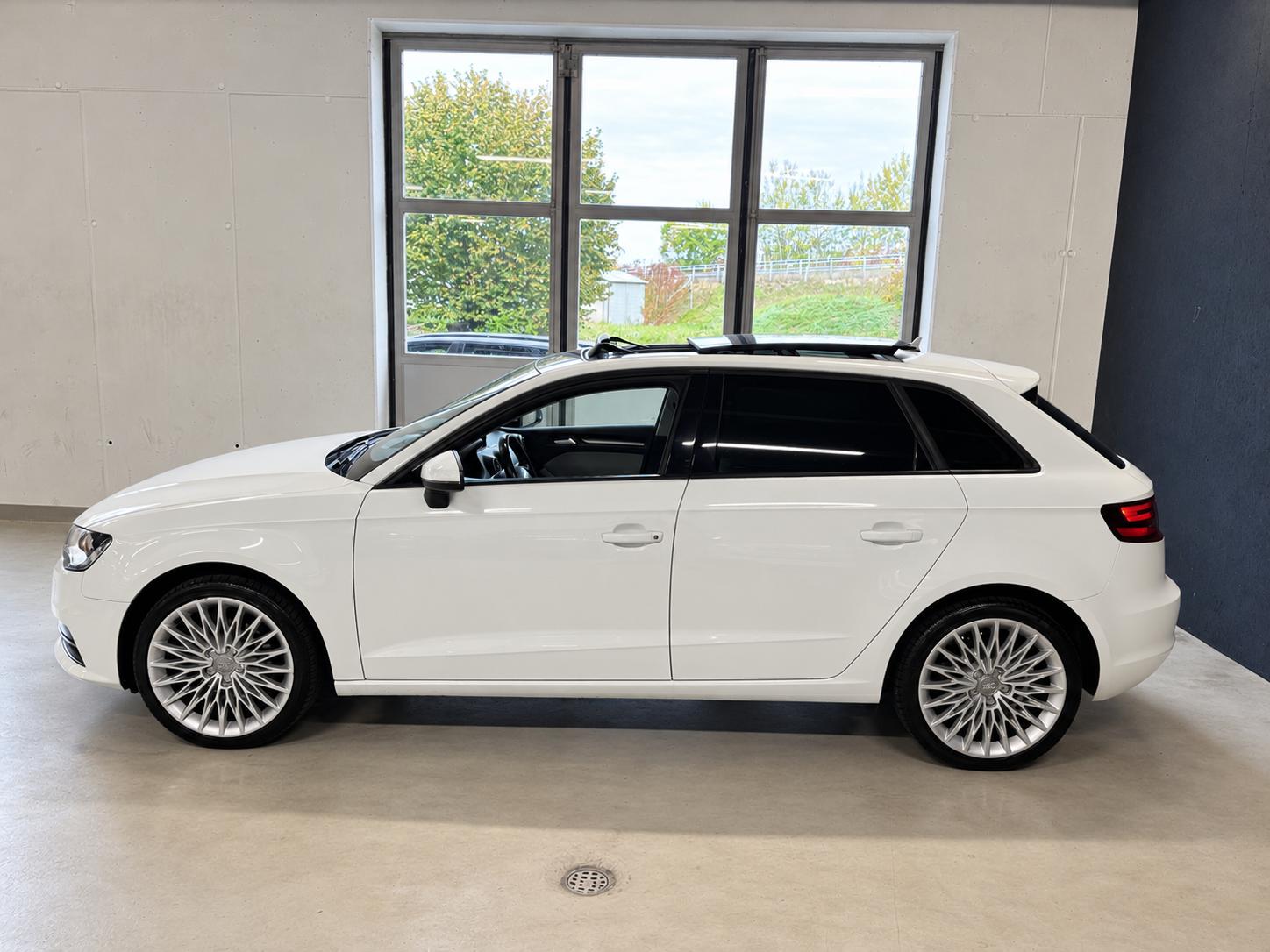 AUDI A3 Sportback 2.0 TDI Ambition S-tronic-image-8