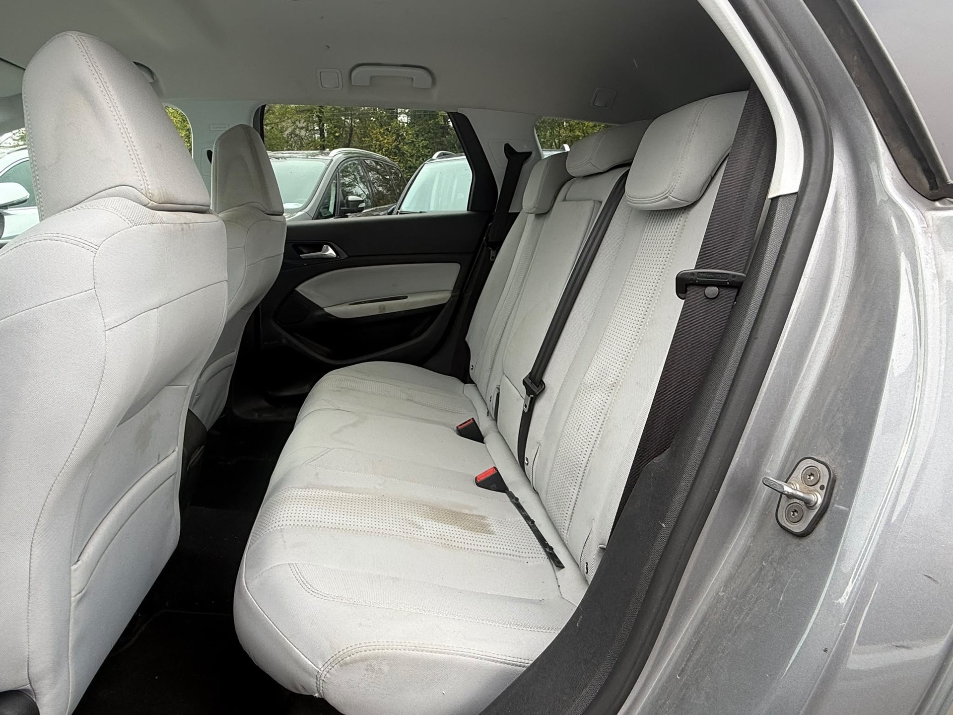 PEUGEOT 308 SW 1.2 THP Active Automatic-image-8