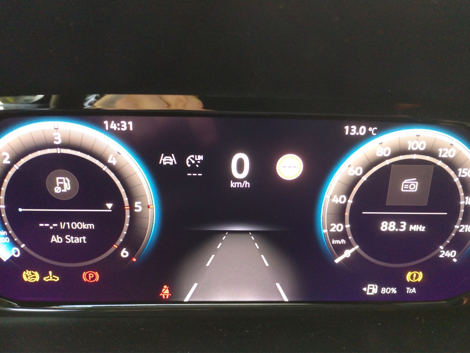 VW Caddy Cargo 2.0TDI Entry-image-14