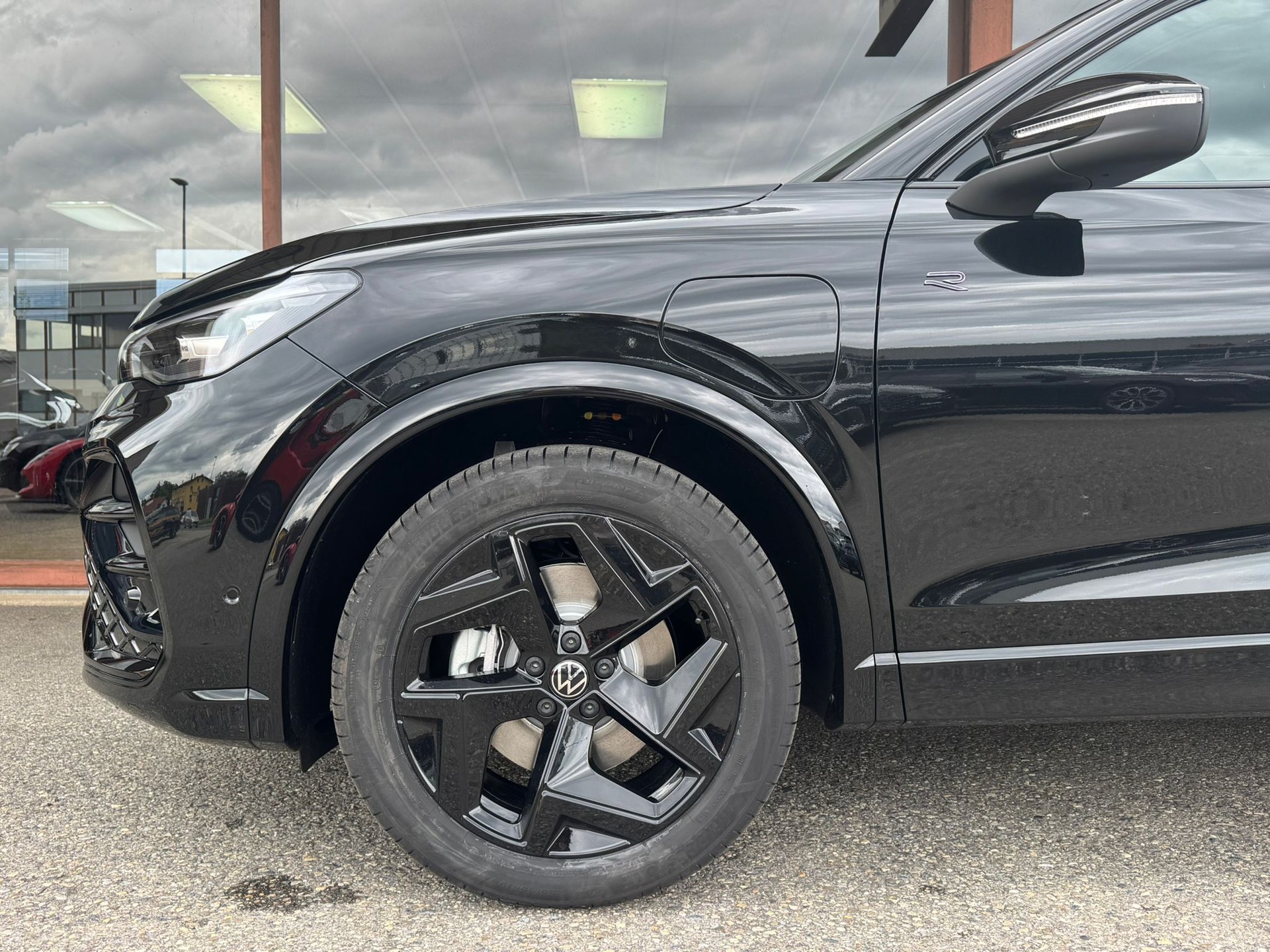 VW Tiguan 1.5 TSI evo2 eHybrid R-Line DSG-image-5