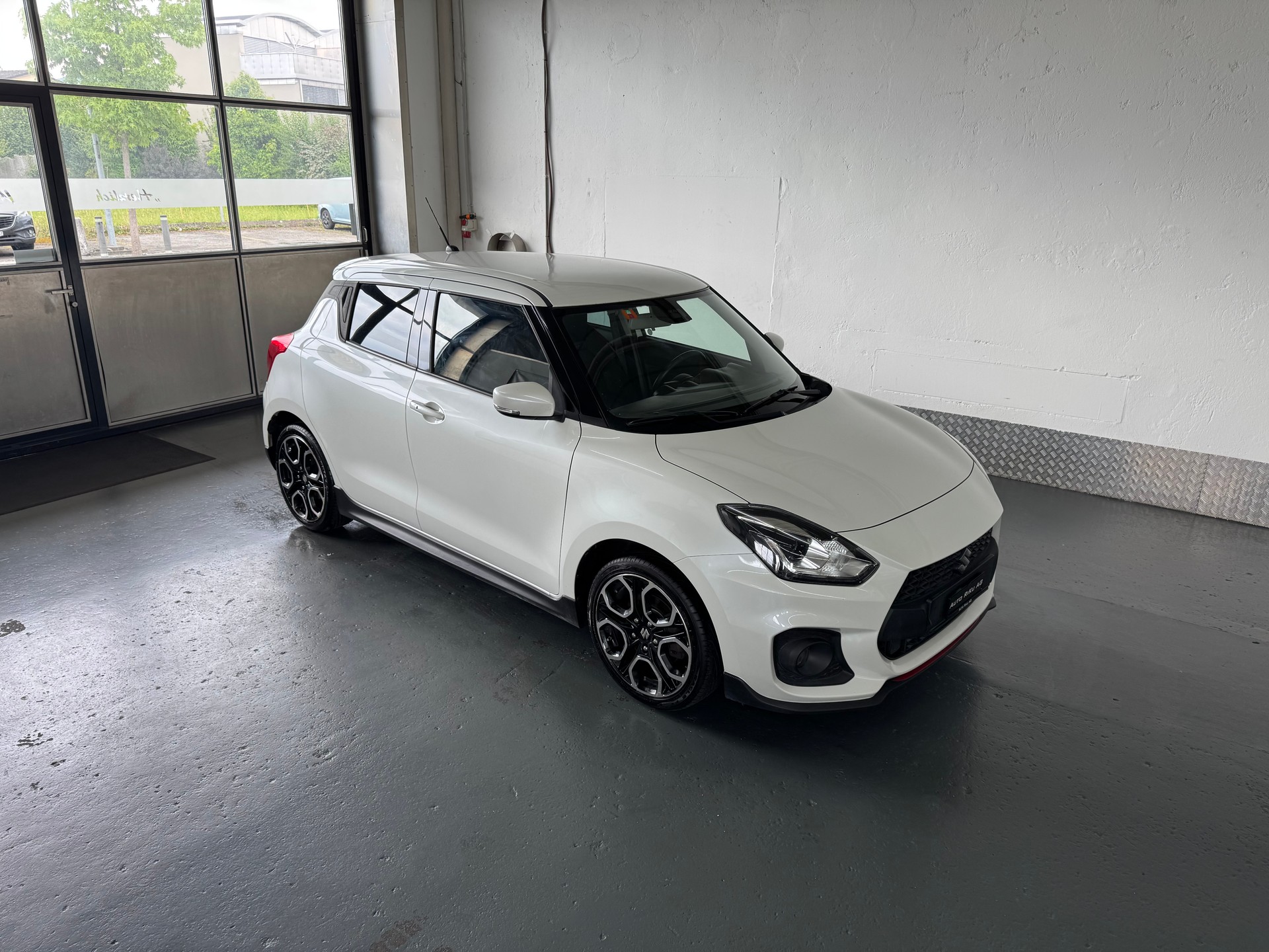 SUZUKI Swift Sport 1.4i 16V Swiss Edition-image-0