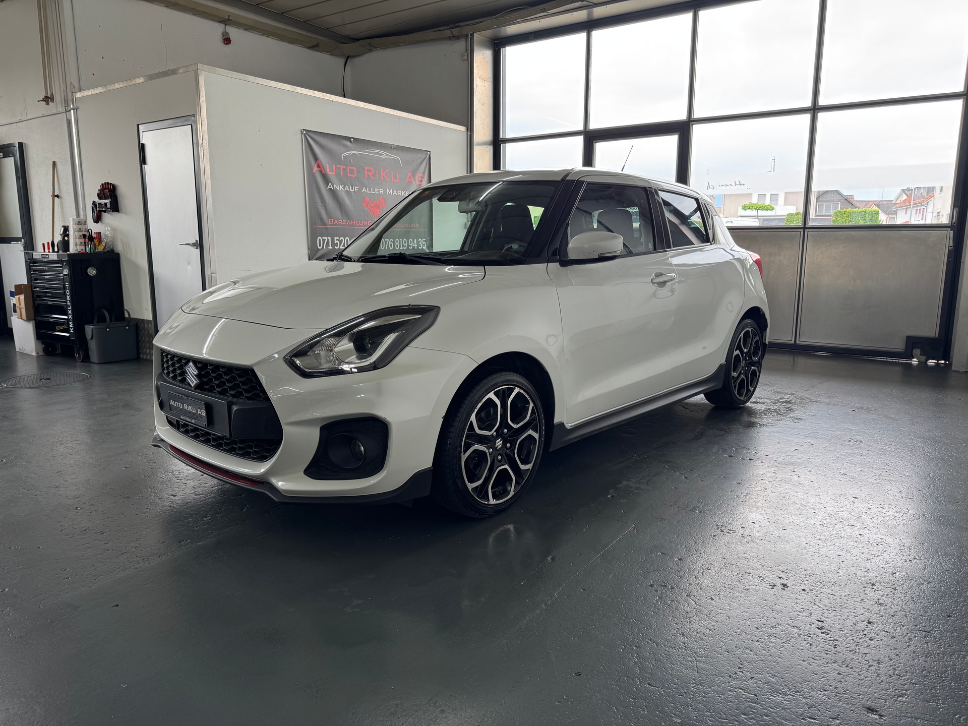 SUZUKI Swift Sport 1.4i 16V Swiss Edition-image-6