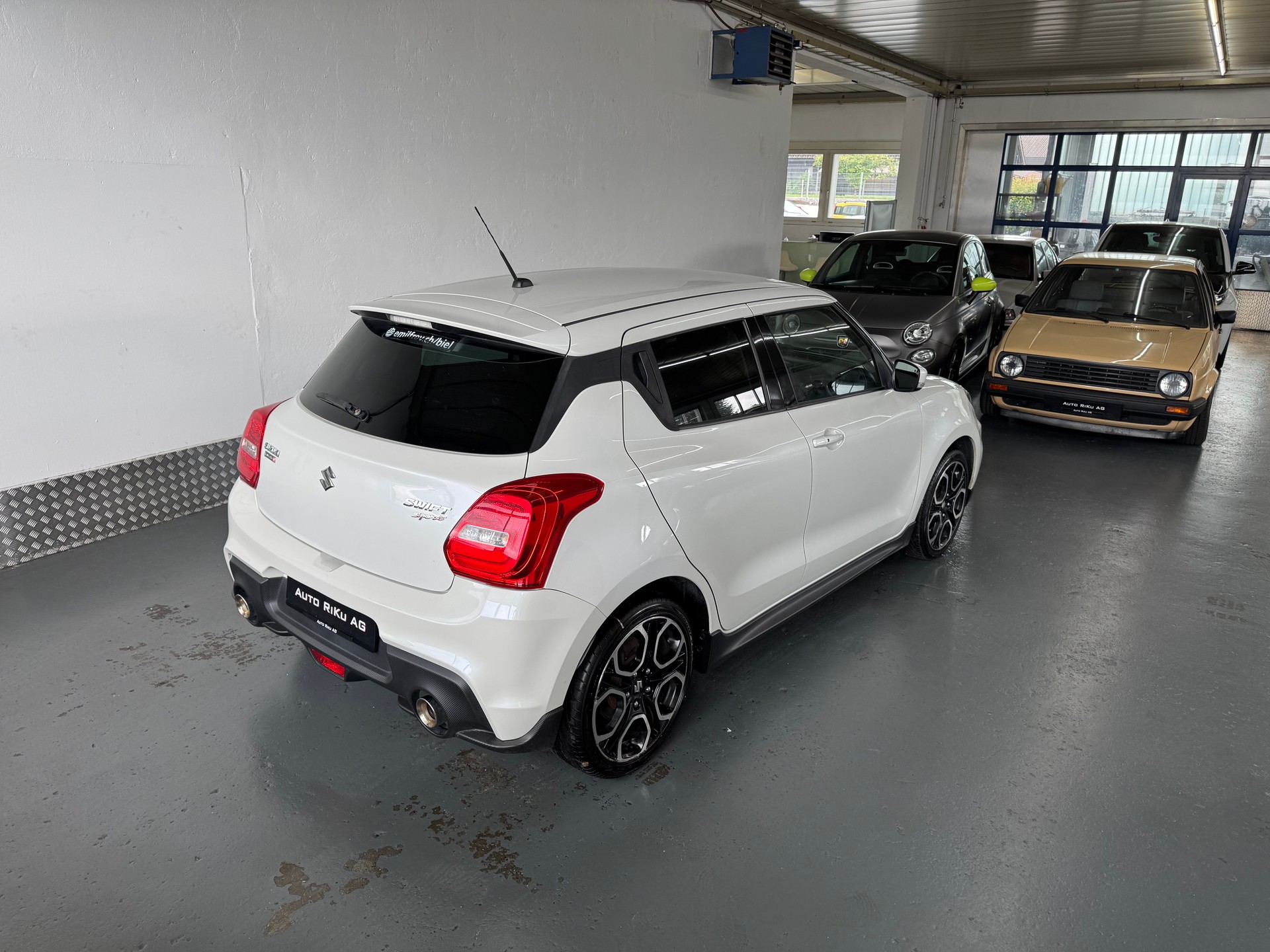 SUZUKI Swift Sport 1.4i 16V Swiss Edition-image-8