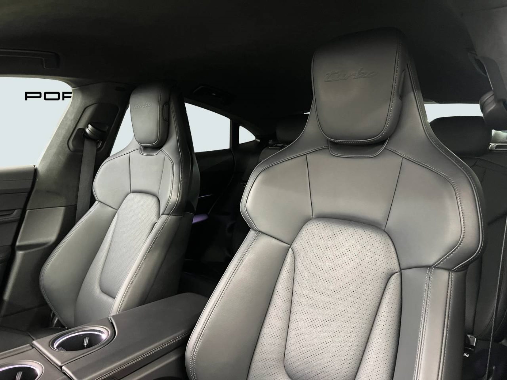 PORSCHE Taycan Turbo-image-4
