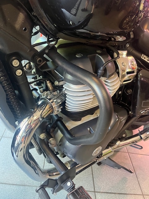 ROYAL ENFIELD Super Meteor 650 Interstellar-image-5
