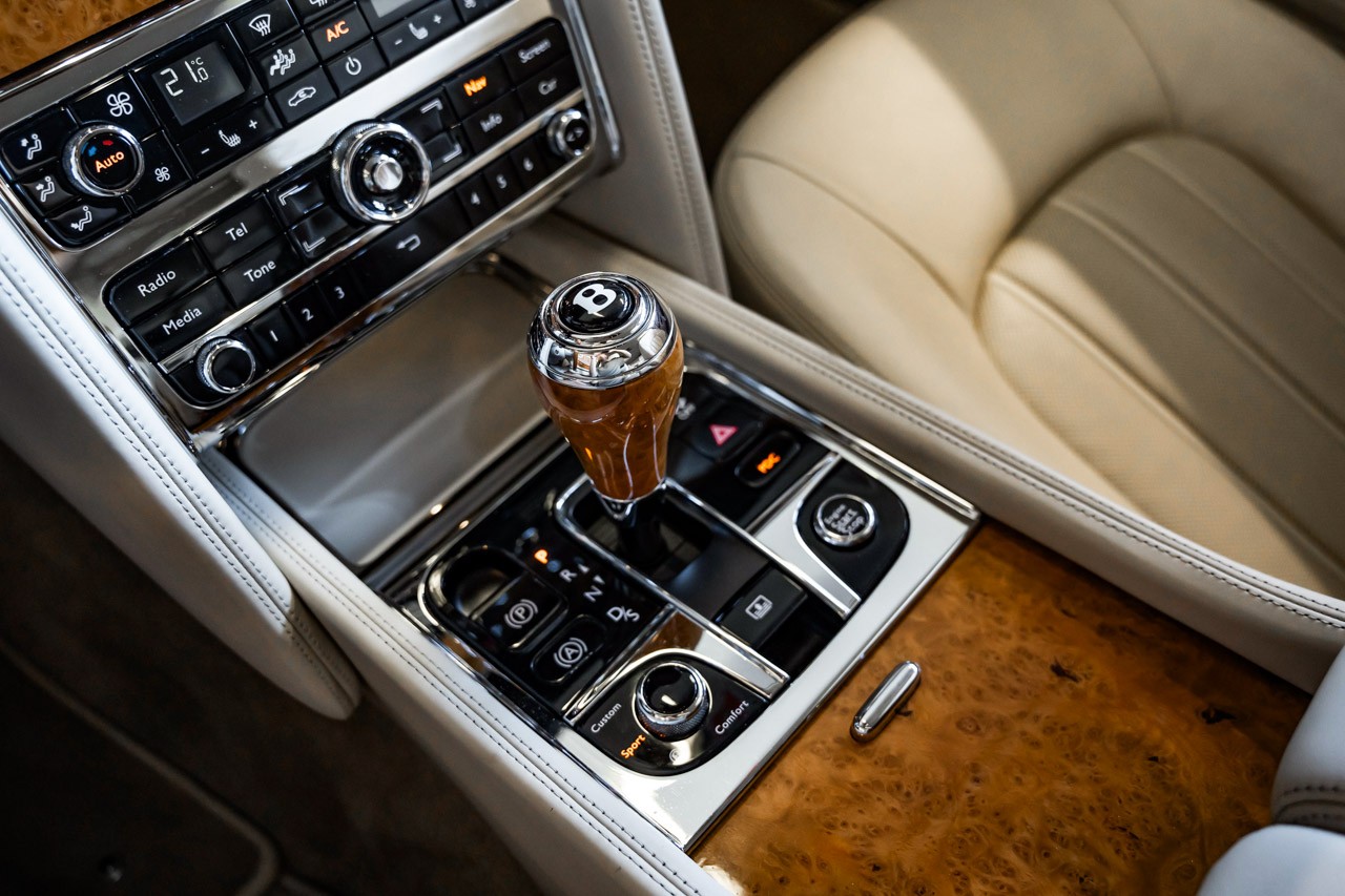 BENTLEY Mulsanne V8-image-30