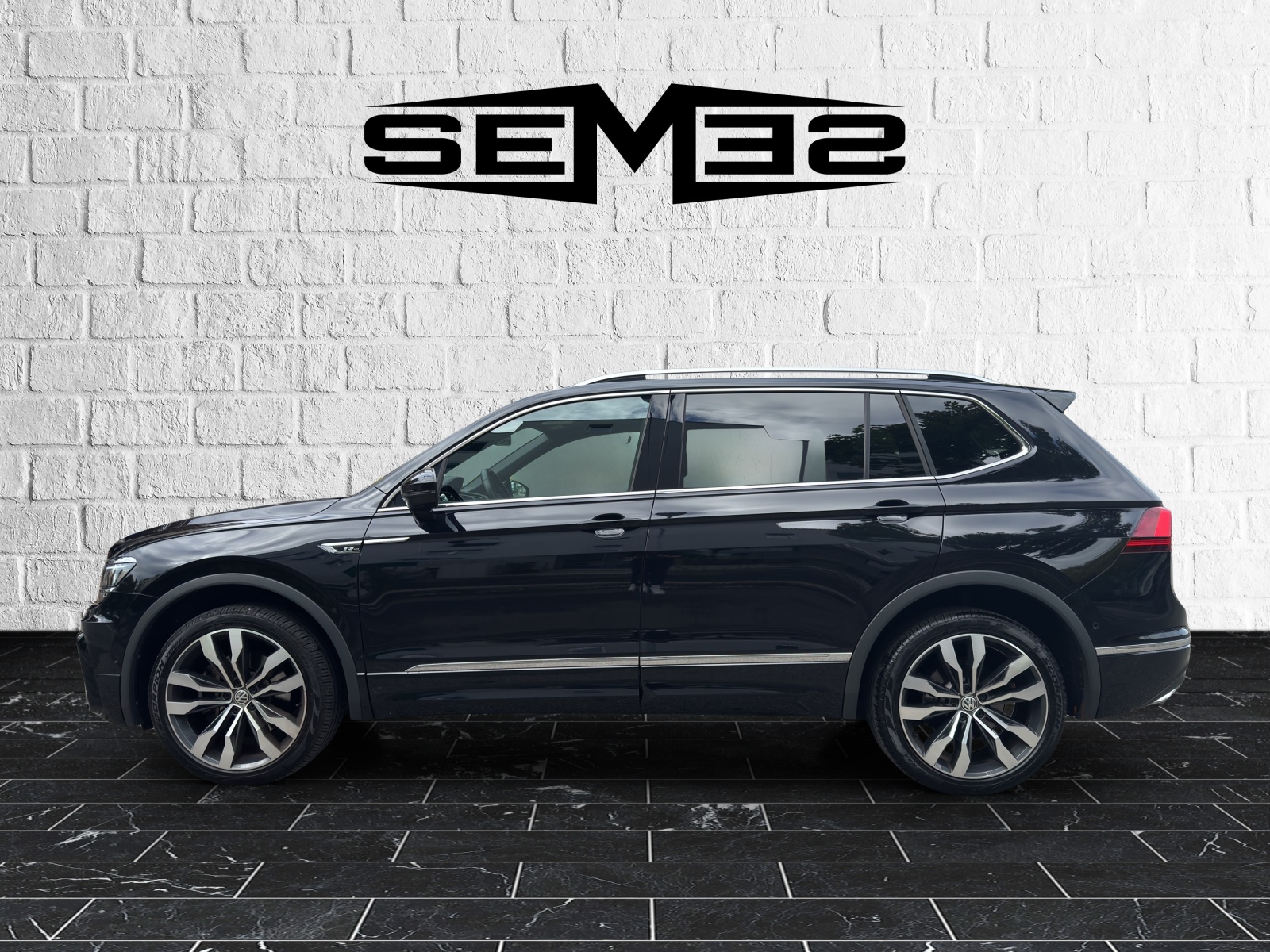 VW Tiguan Allspace 2.0 TDI SCR Highline 4Motion DSG-image-1