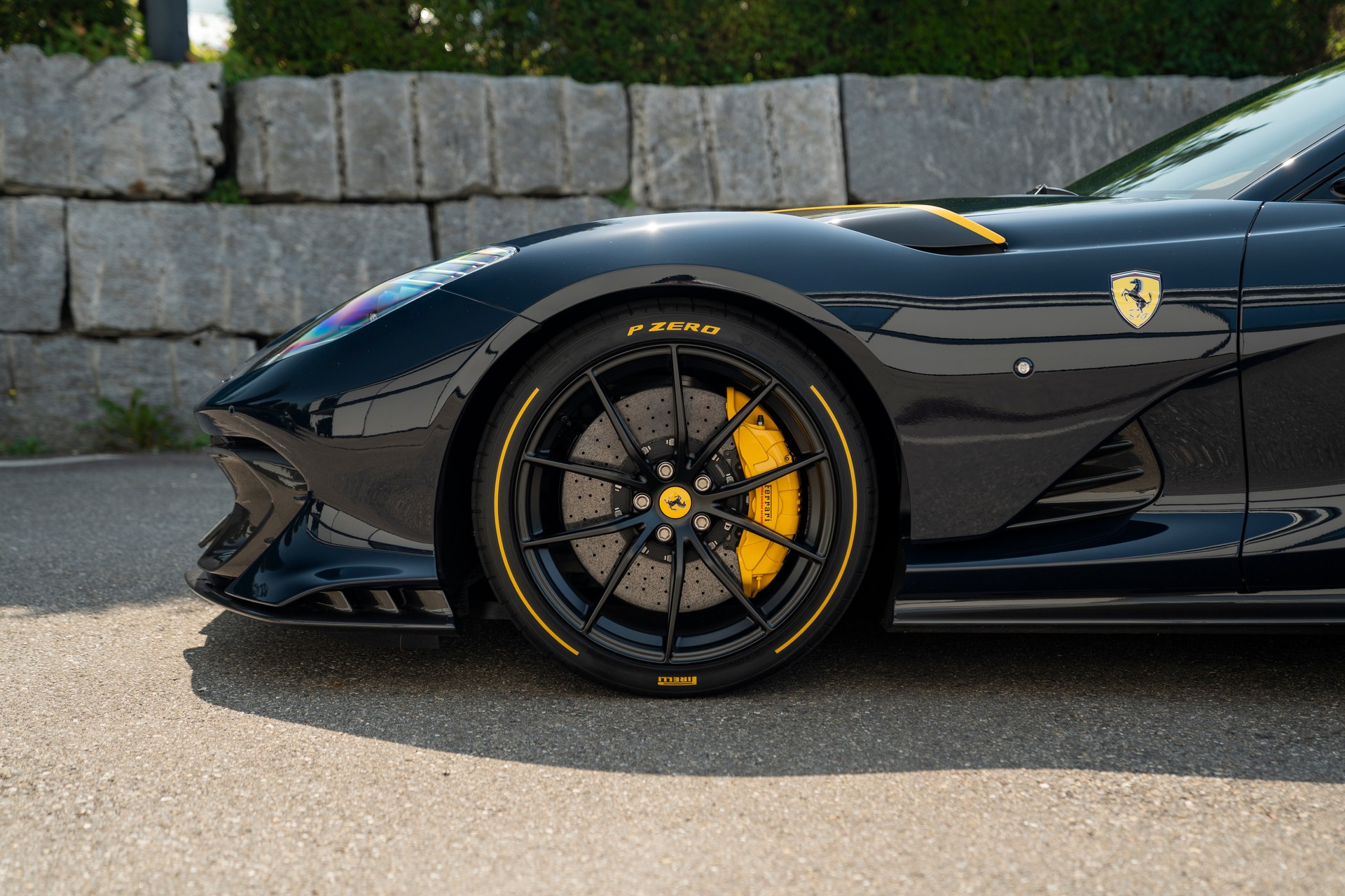 FERRARI 812 Competizione-image-6