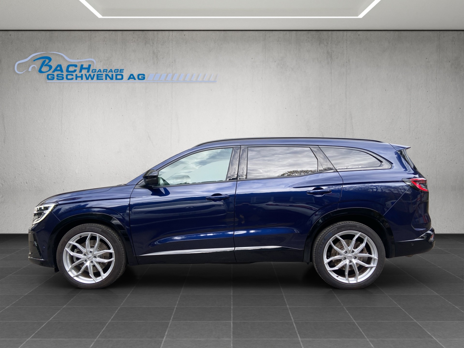 RENAULT Espace 1.2 E-Tech 200 Iconic-image-5