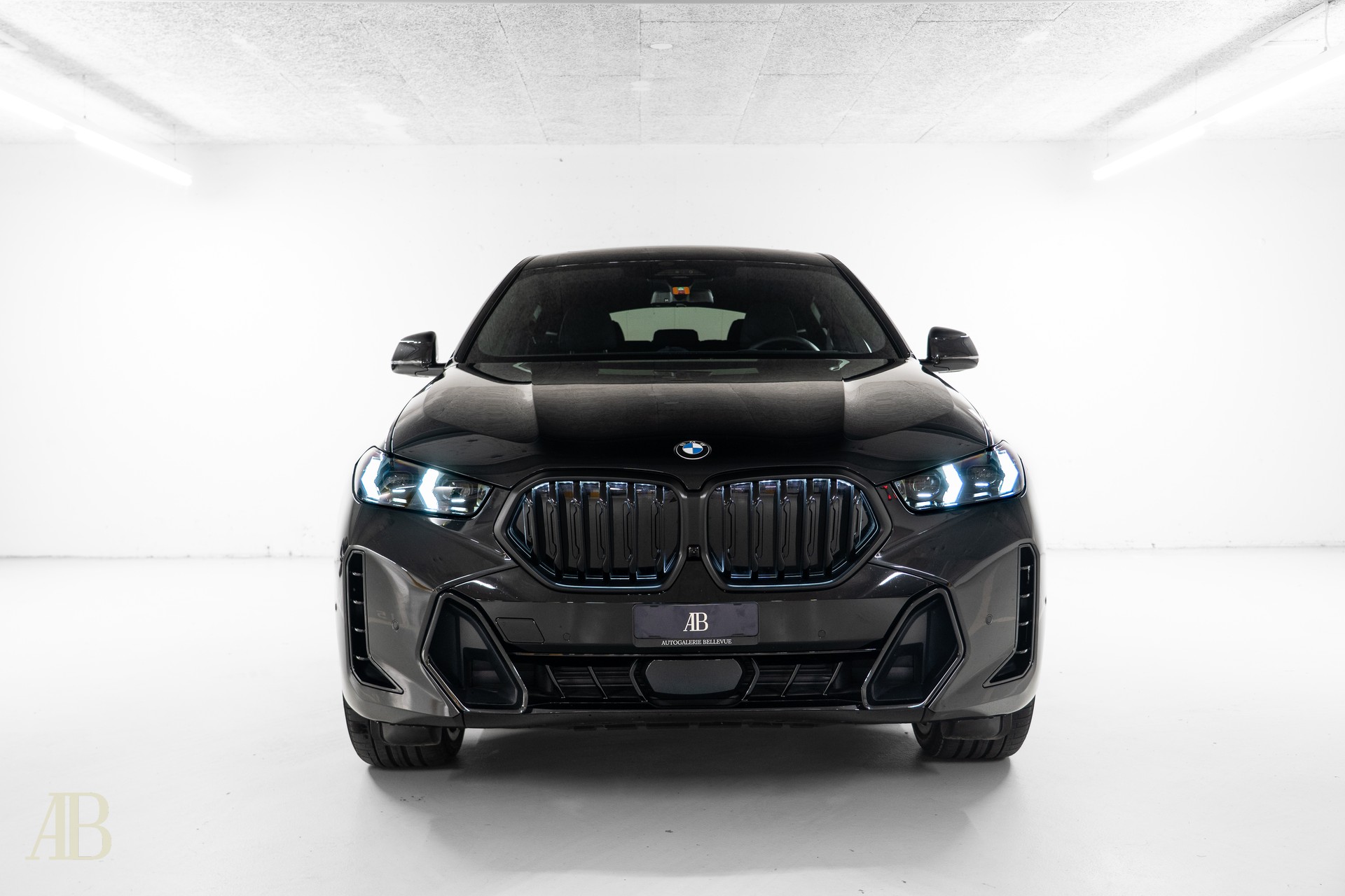 BMW X6 xDrive 48V 40i M Sport Steptronic CH-Fahrzeug-image-1