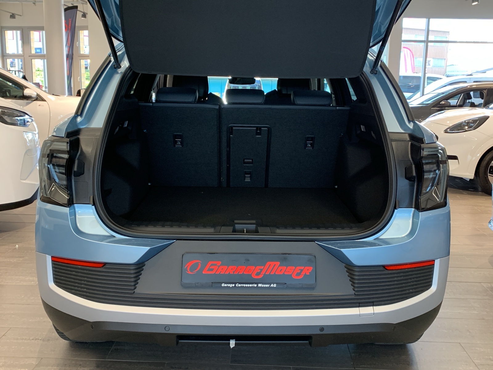 FORD Explorer Standard Range-image-11