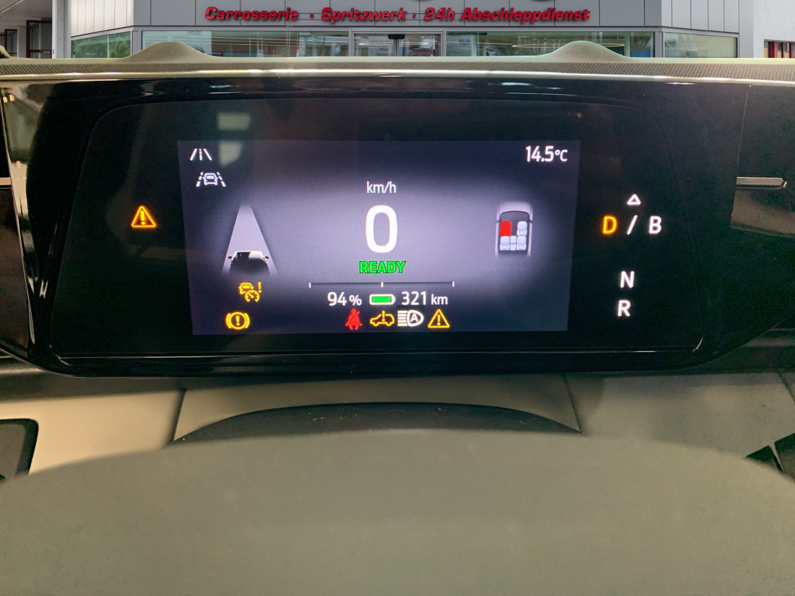 FORD Explorer Standard Range-image-9