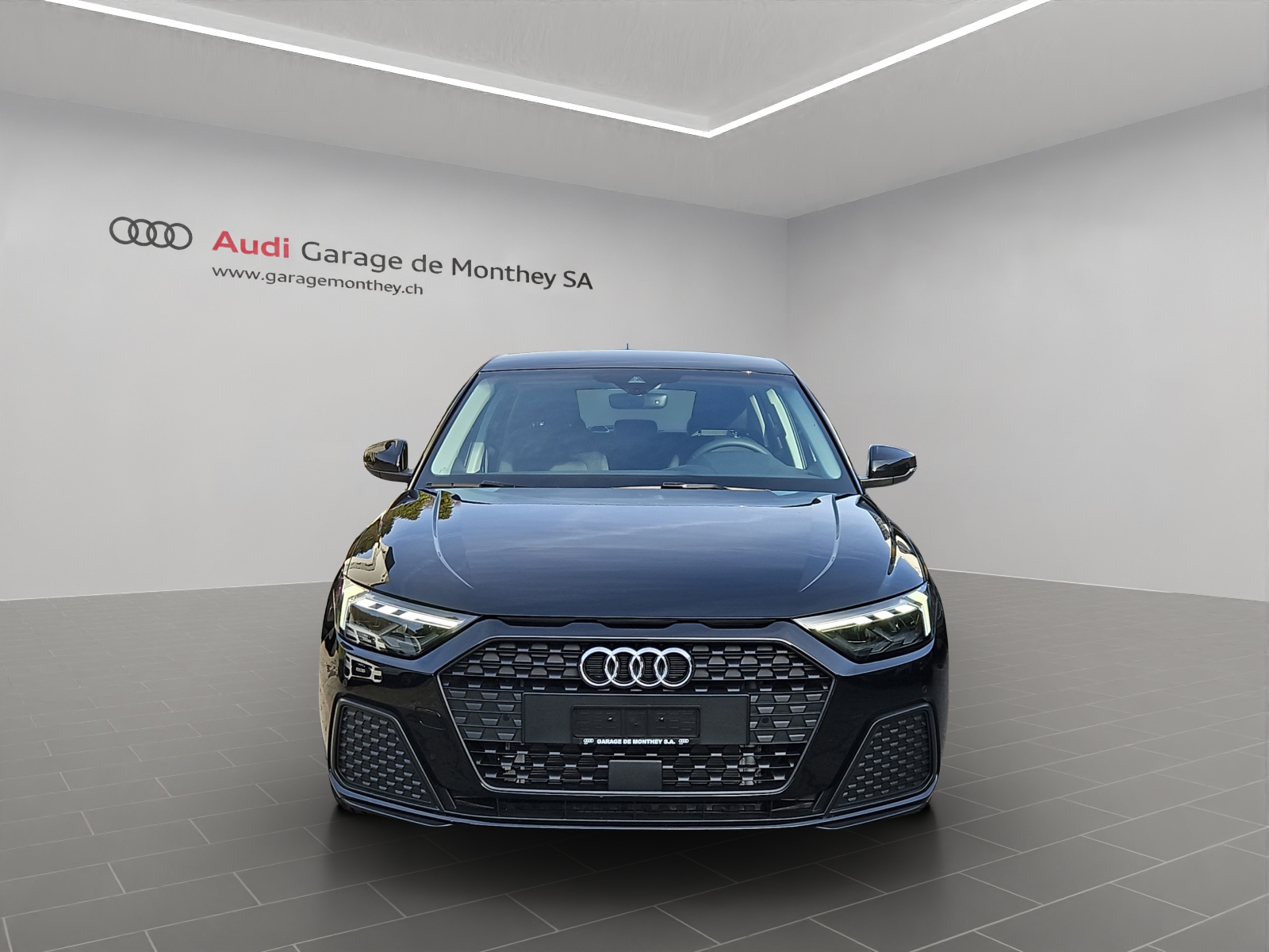 AUDI A1 Sportback 30 TFSI Attraction S-tronic-image-1
