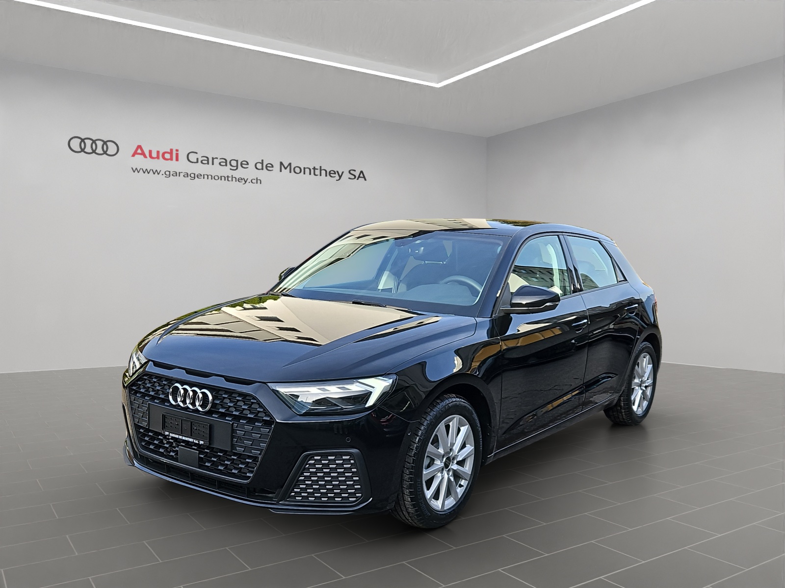 AUDI A1 Sportback 30 TFSI Attraction S-tronic-image-0