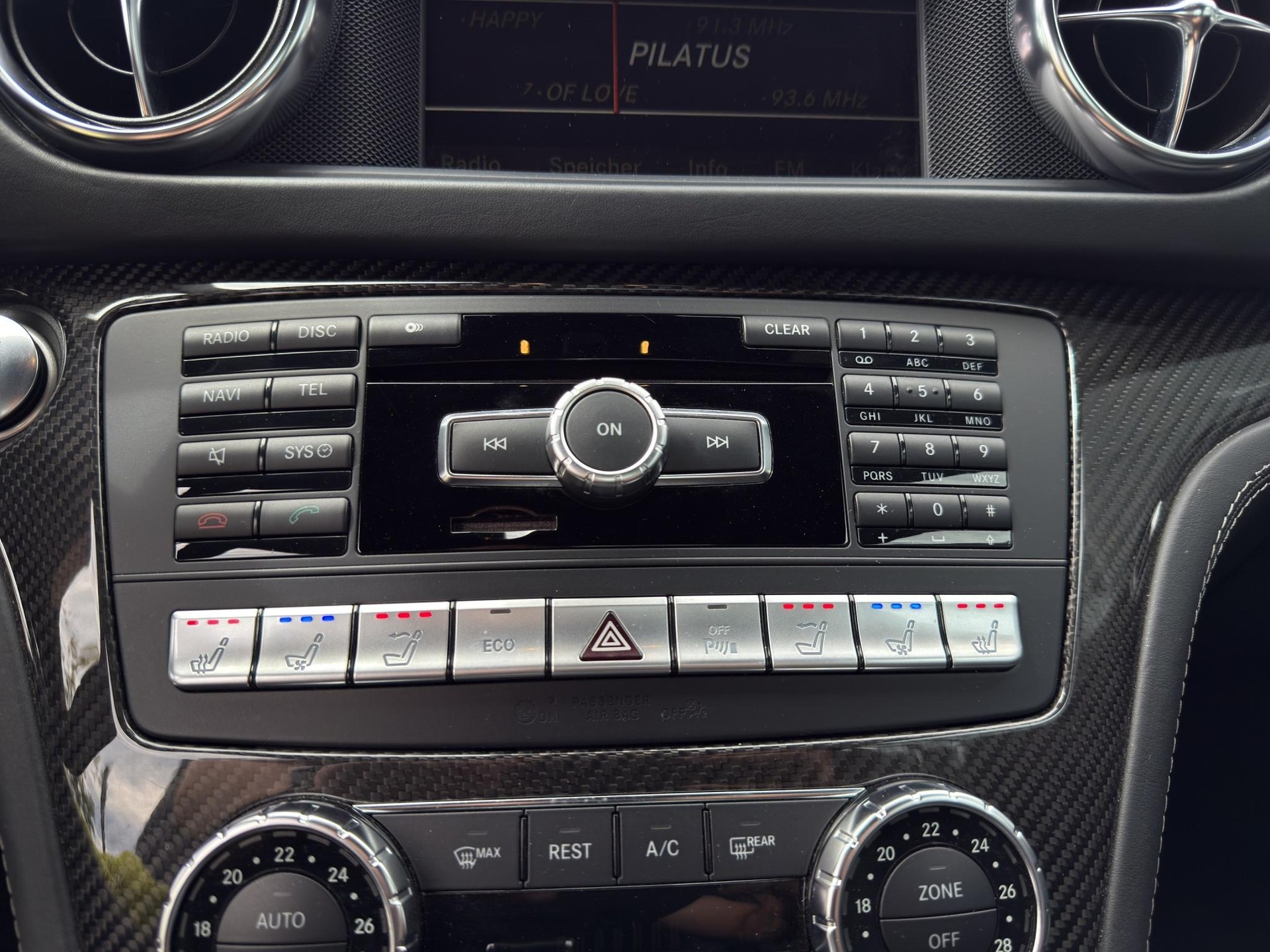 MERCEDES-BENZ SL 63 V8 AMG Cabriolet-image-15