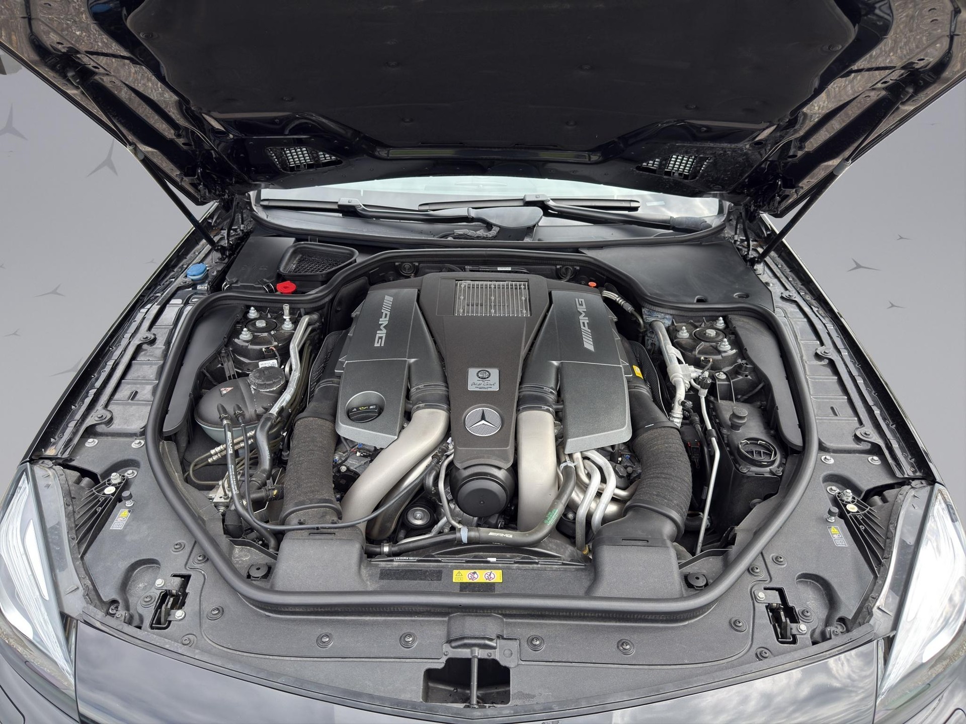 MERCEDES-BENZ SL 63 V8 AMG Cabriolet-image-13