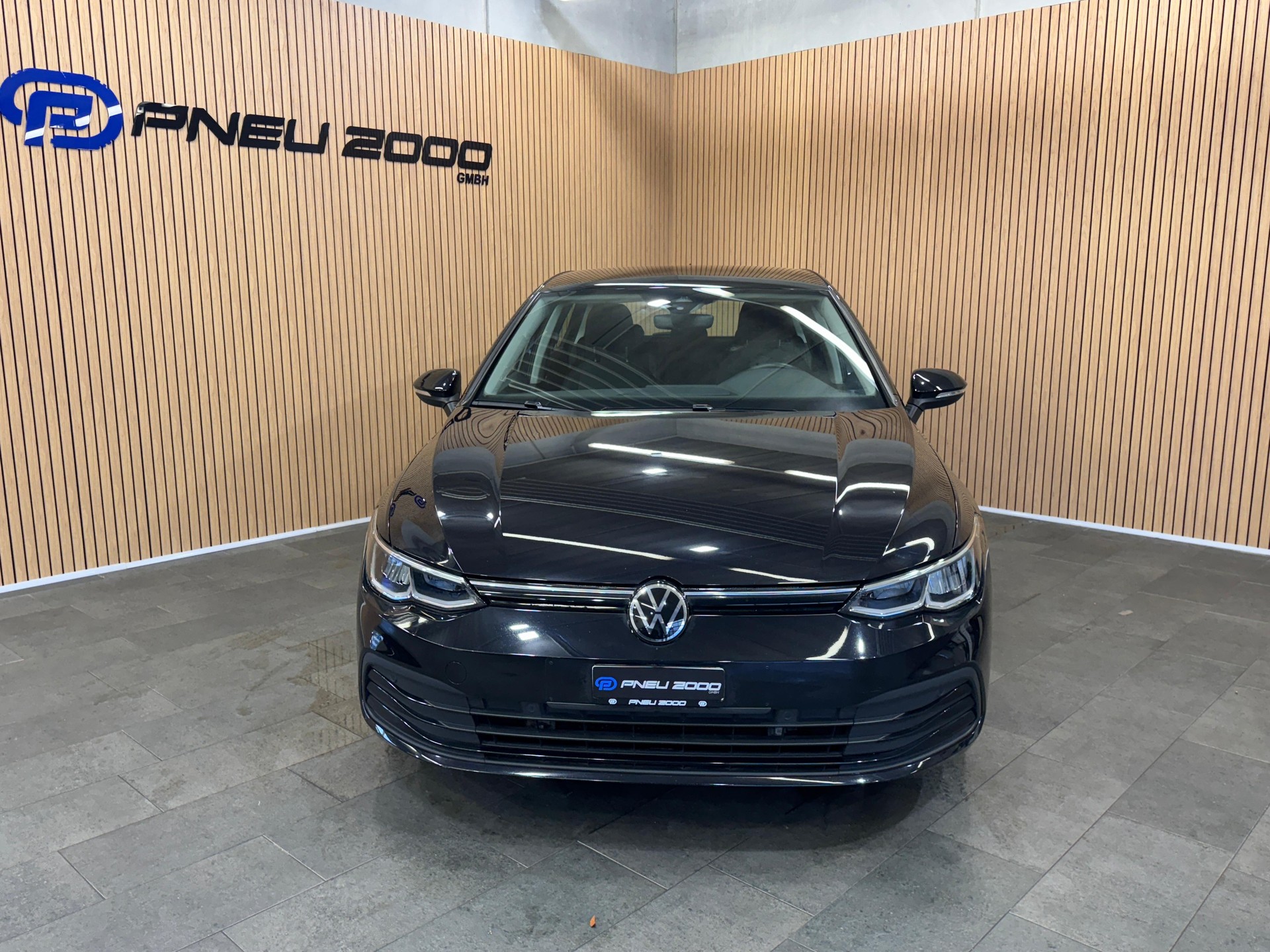 VW Golf 2.0 TDI Life-image-1