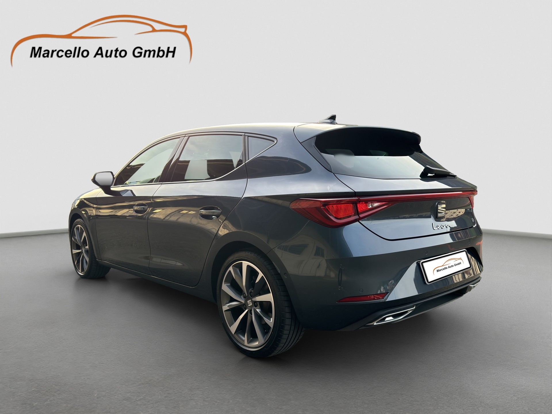 SEAT Leon 1.5 eTSI mHEV DSG FR-image-13
