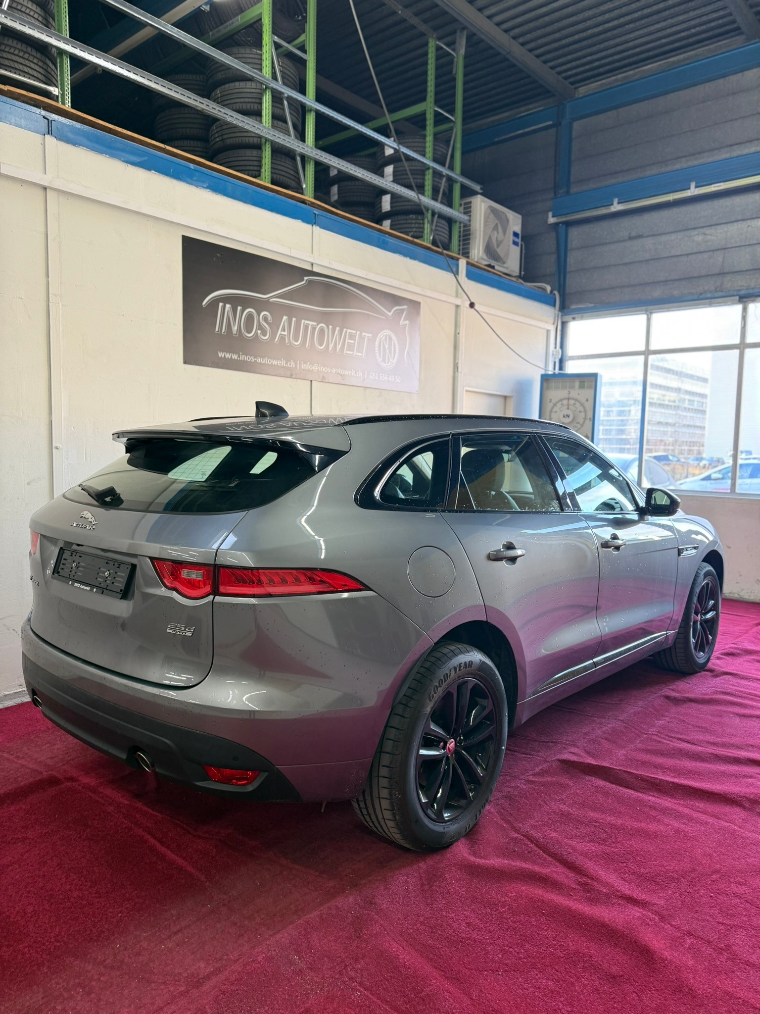 JAGUAR 2.0 D 240 CF Swiss Edition AWD-image-4