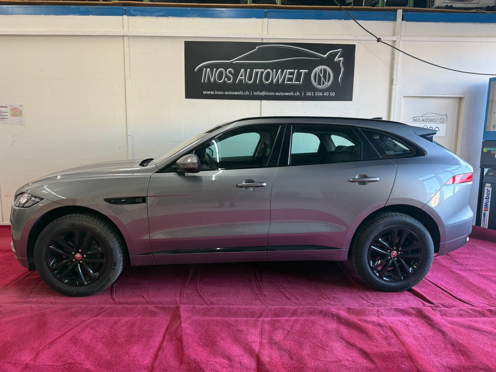 JAGUAR 2.0 D 240 CF Swiss Edition AWD-image-2