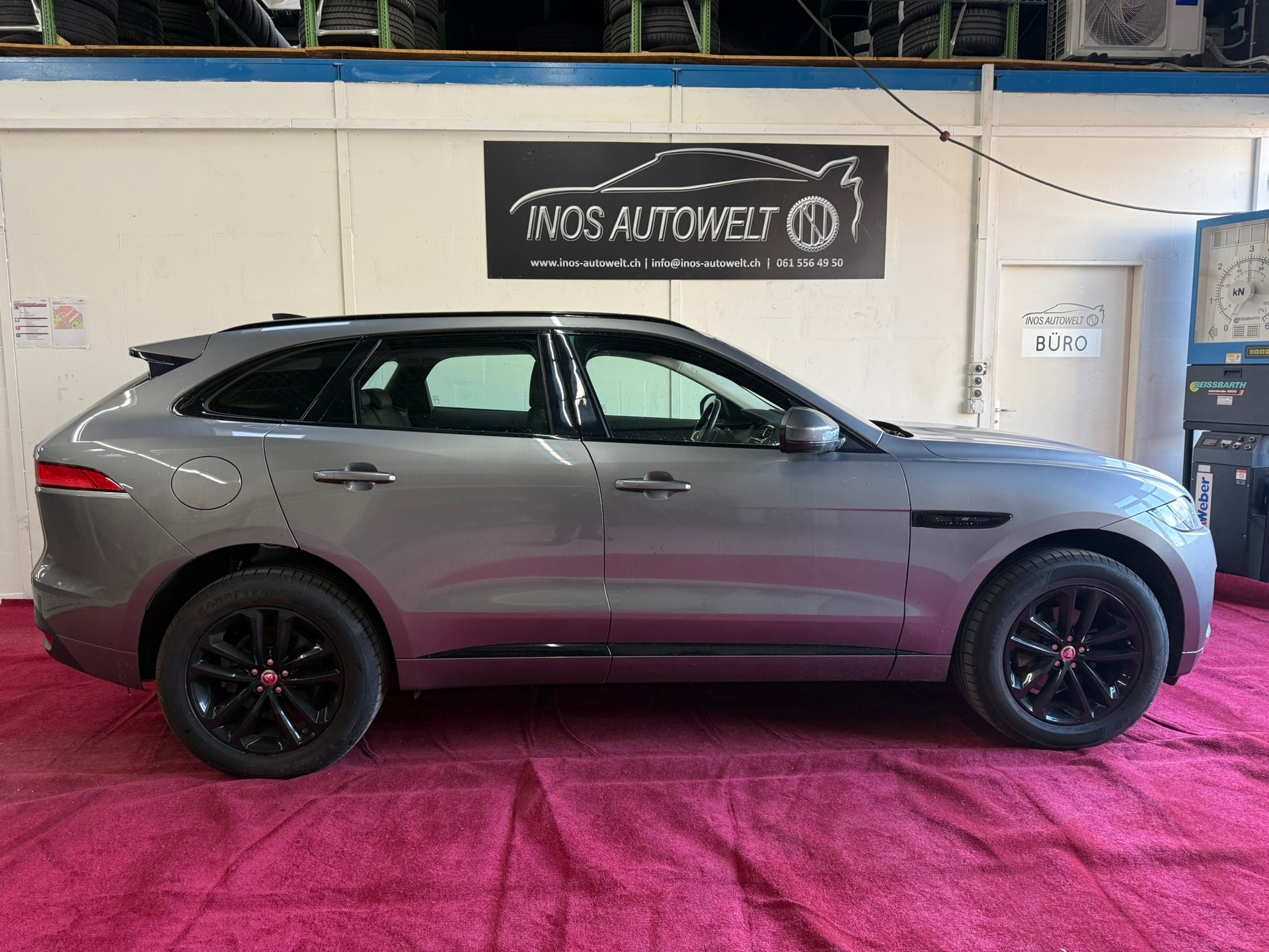JAGUAR 2.0 D 240 CF Swiss Edition AWD-image-3