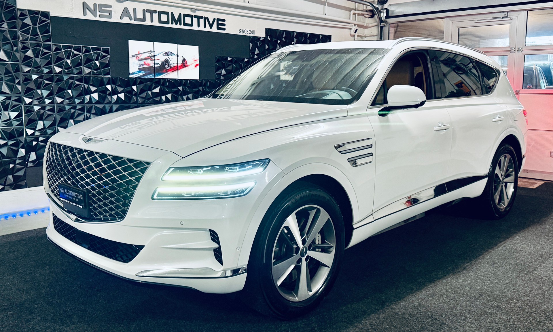 GENESIS GV80 3.0 CRDI Luxus 7 Seater AT8 AWD